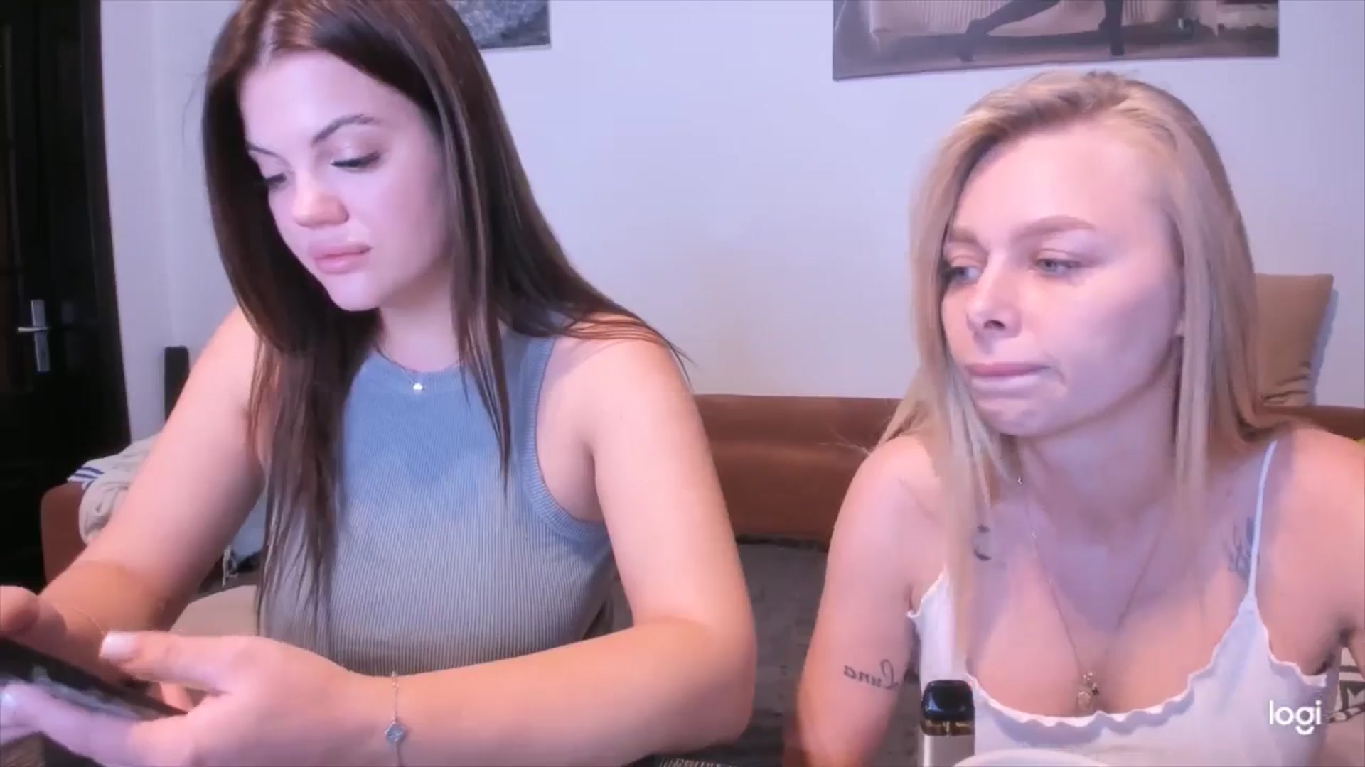 Gallery image thumbnail from YourPupsik's myfreecams stream on, 11/04/2024, 10:51 image 18 of 20