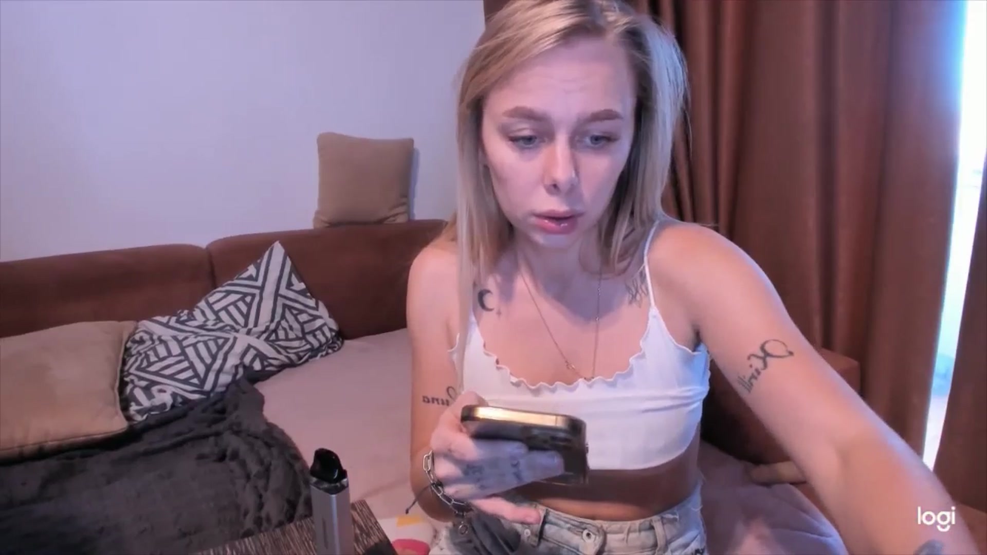 Gallery image thumbnail from YourPupsik's myfreecams stream on, 11/05/2024, 11:40 image 14 of 20