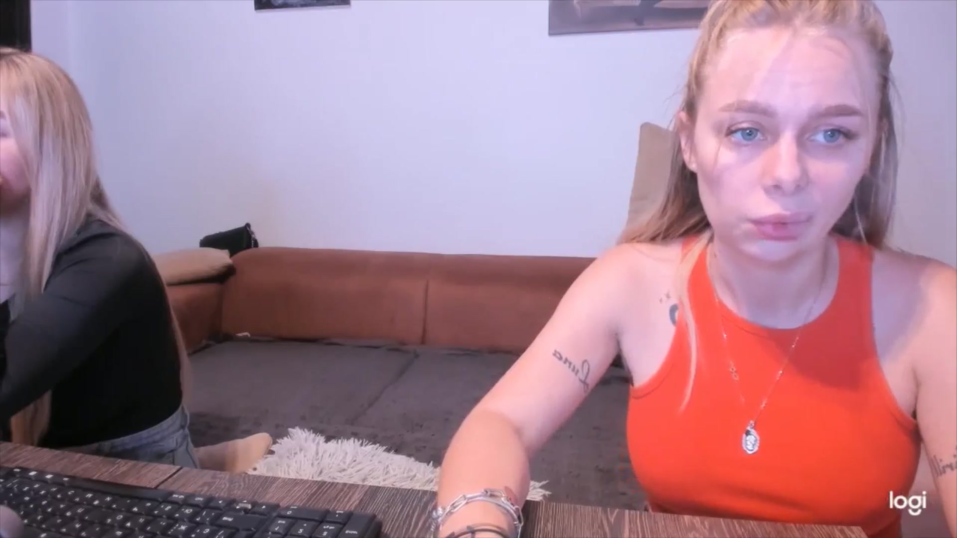 Gallery image thumbnail from YourPupsik's myfreecams stream on, 11/06/2024, 12:03 image 15 of 20