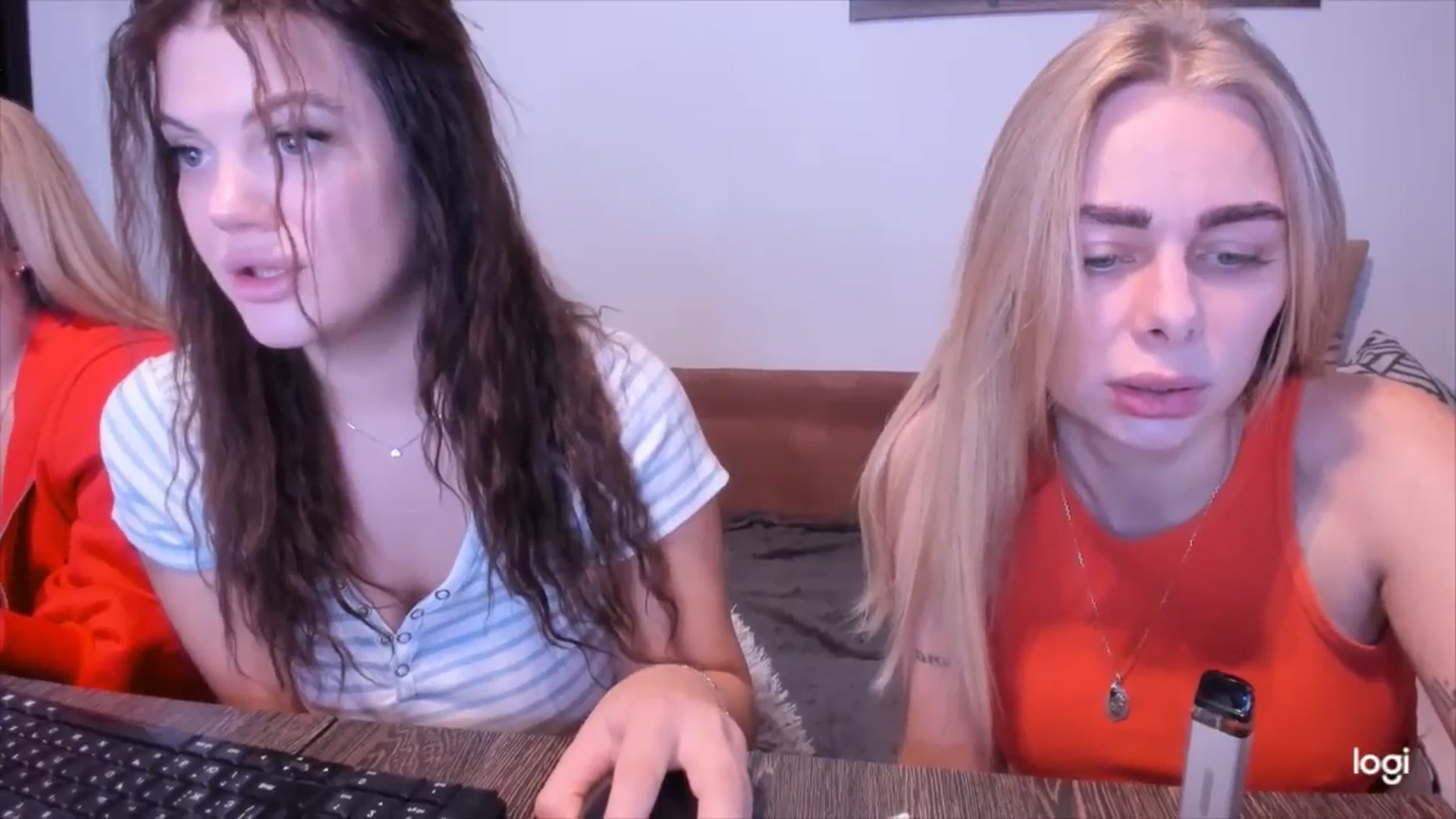 Gallery image thumbnail from YourPupsik's myfreecams stream on, 11/07/2024, 08:58 image 10 of 20