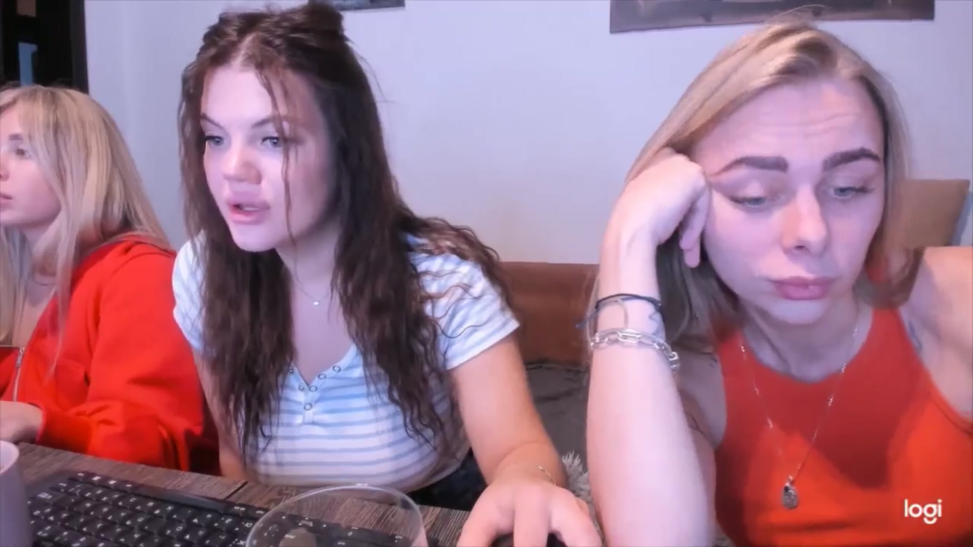 Gallery image thumbnail from YourPupsik's myfreecams stream on, 11/07/2024, 10:48 image 9 of 20
