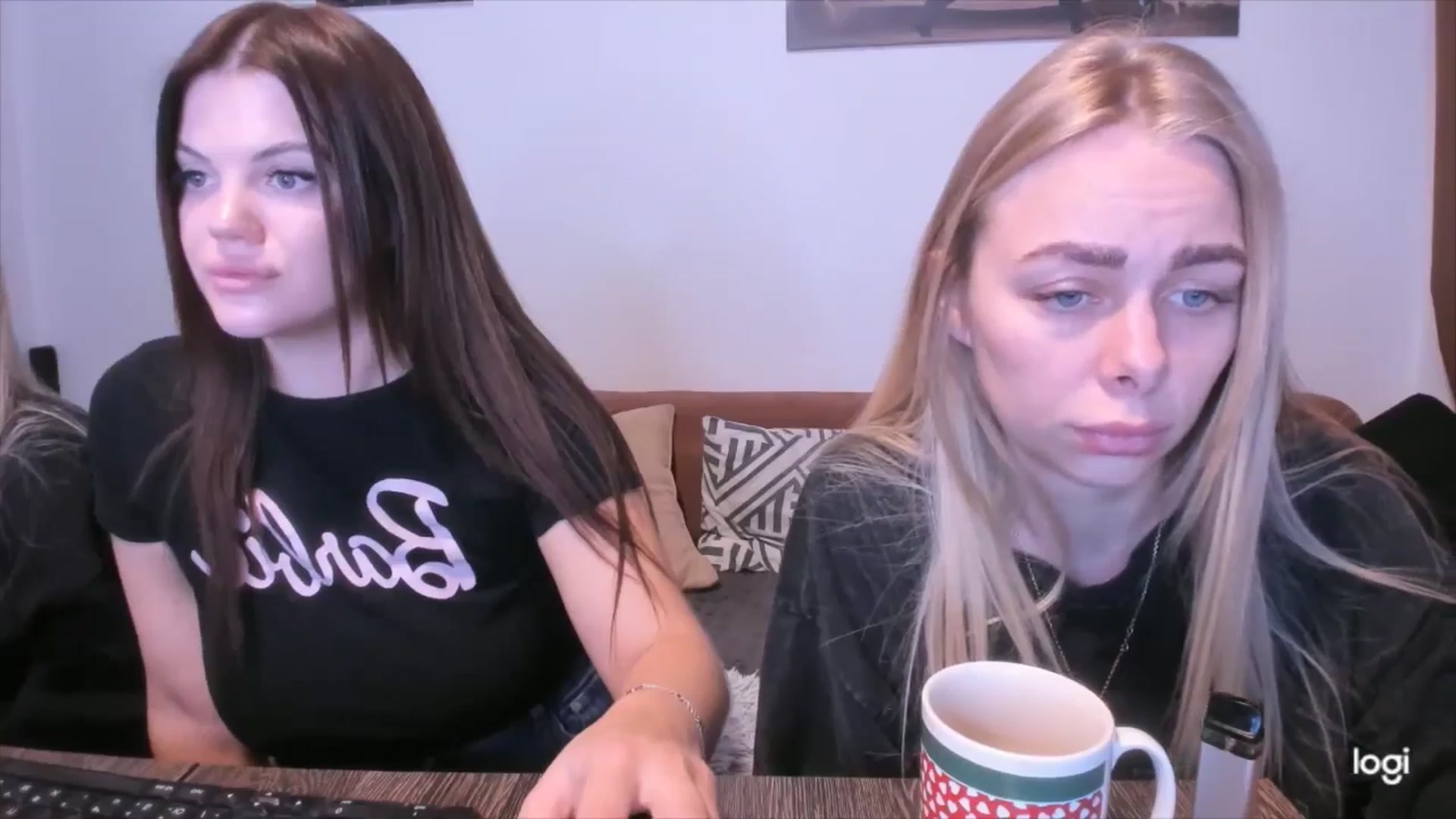 Gallery image thumbnail from YourPupsik's myfreecams stream on, 11/10/2024, 09:57 image 6 of 20