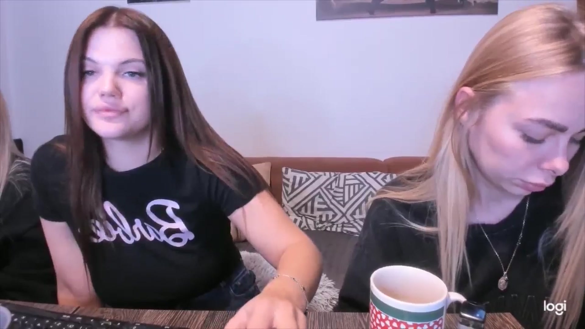 Gallery image thumbnail from YourPupsik's myfreecams stream on, 11/10/2024, 09:57 image 3 of 20