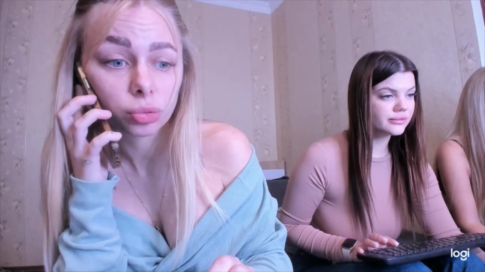 Gallery image thumbnail from YourPupsik's myfreecams stream on, 11/11/2024, 10:38 image 8 of 20
