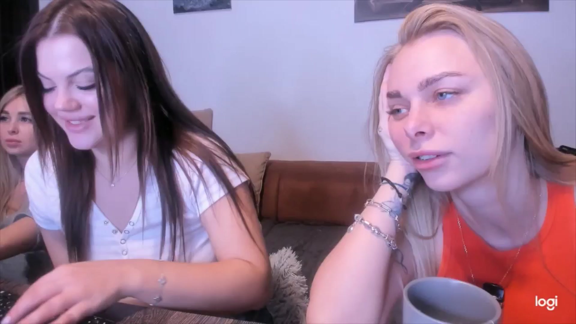 Gallery image thumbnail from YourPupsik's myfreecams stream on, 11/12/2024, 12:24 image 10 of 20