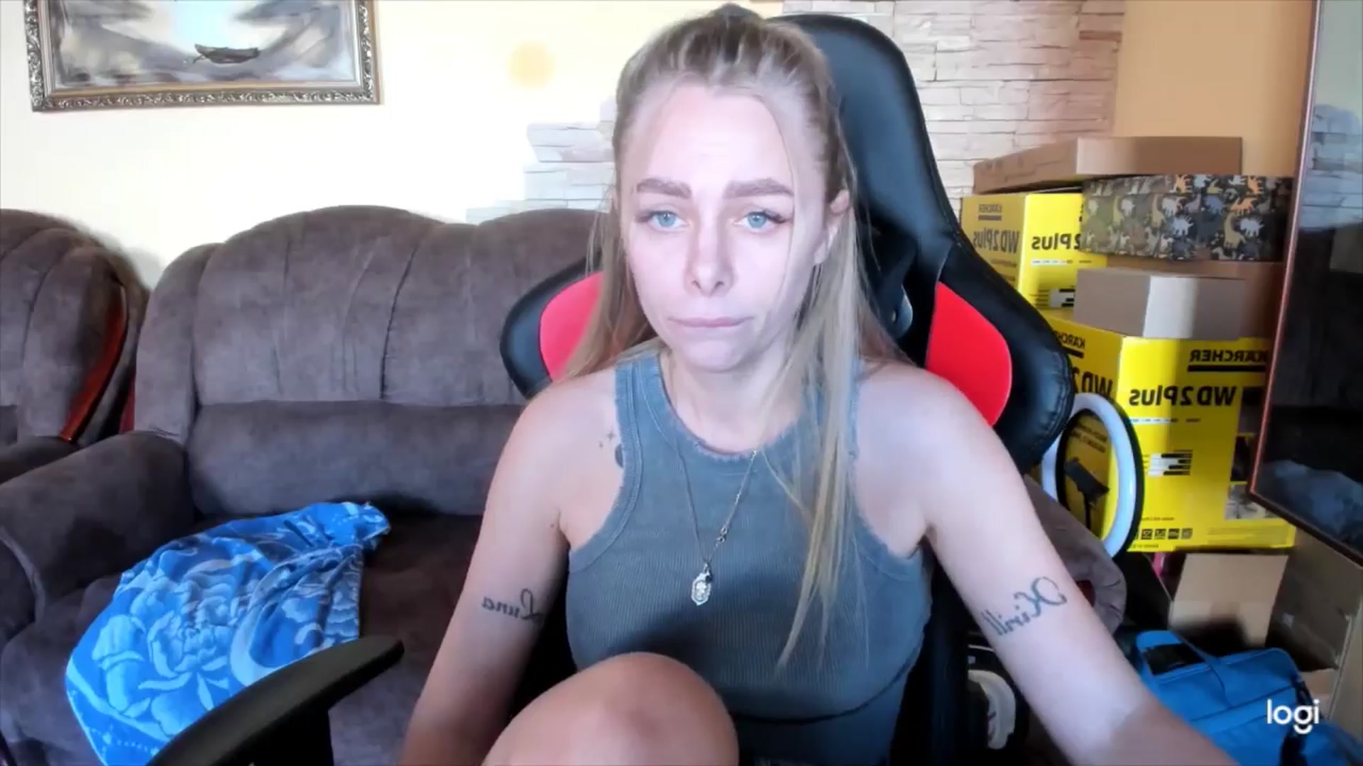 Gallery image thumbnail from YourPupsik's myfreecams stream on, 11/19/2024, 11:38 image 11 of 20