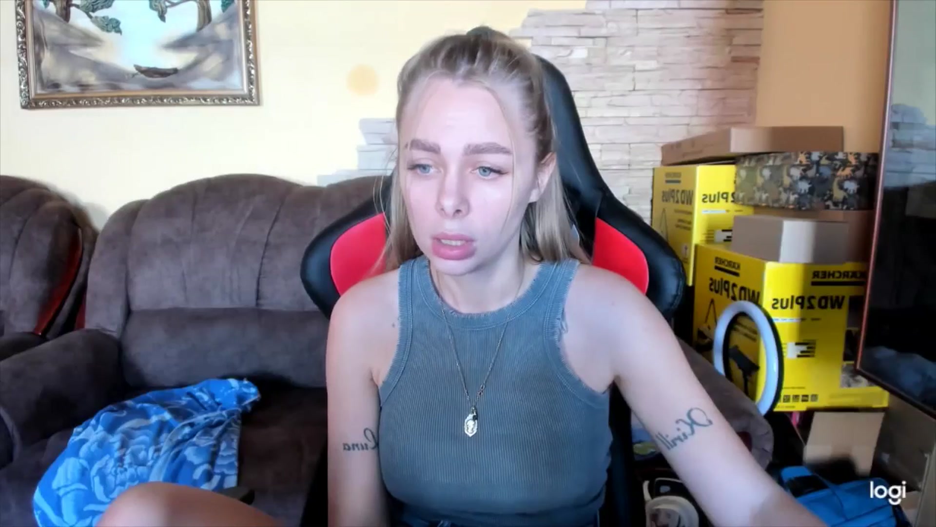 Gallery image thumbnail from YourPupsik's myfreecams stream on, 11/19/2024, 11:38 image 7 of 20