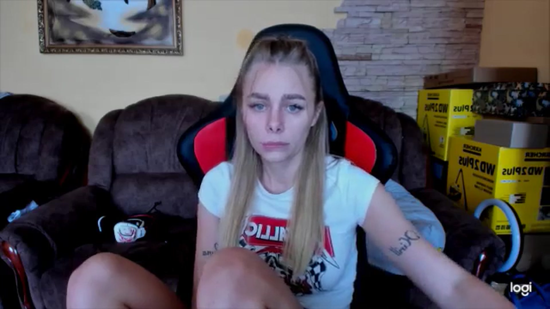 Gallery image thumbnail from YourPupsik's myfreecams stream on, 11/22/2024, 11:33 image 18 of 20