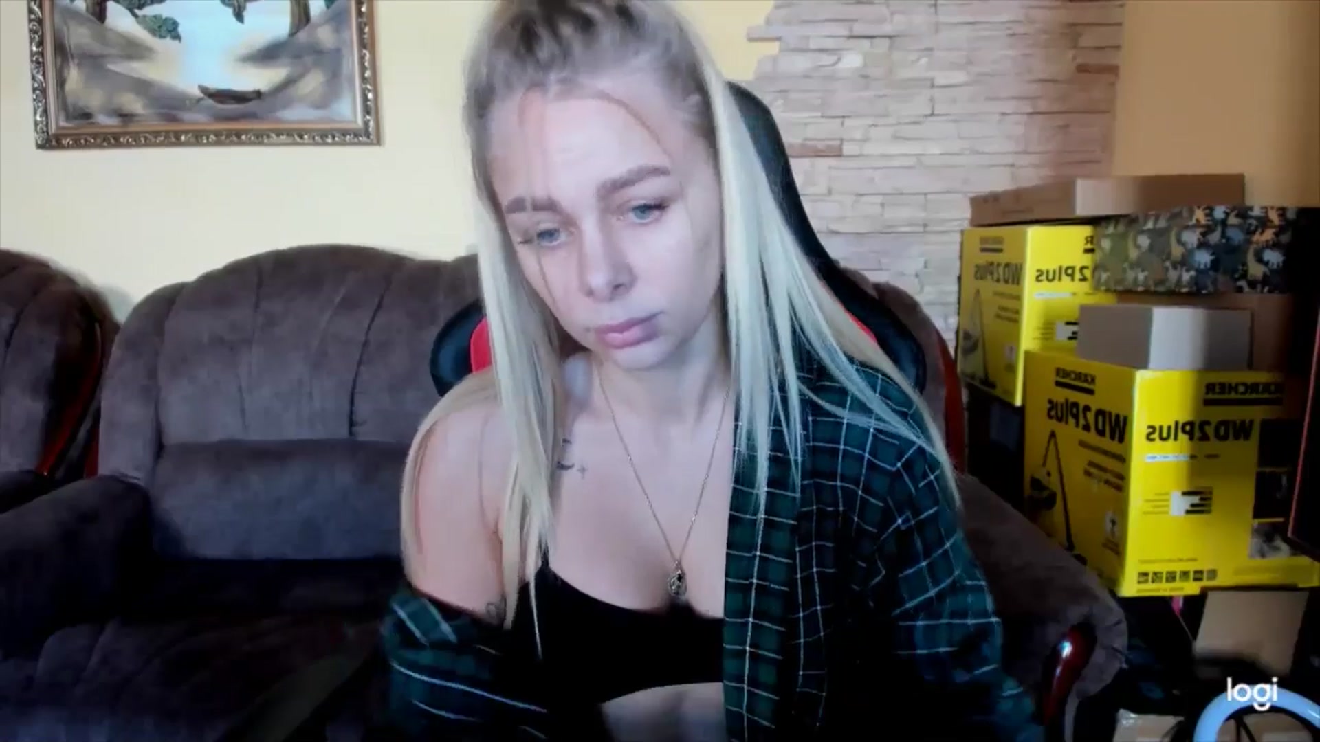 Gallery image thumbnail from YourPupsik's myfreecams stream on, 11/25/2024, 11:43 image 10 of 20