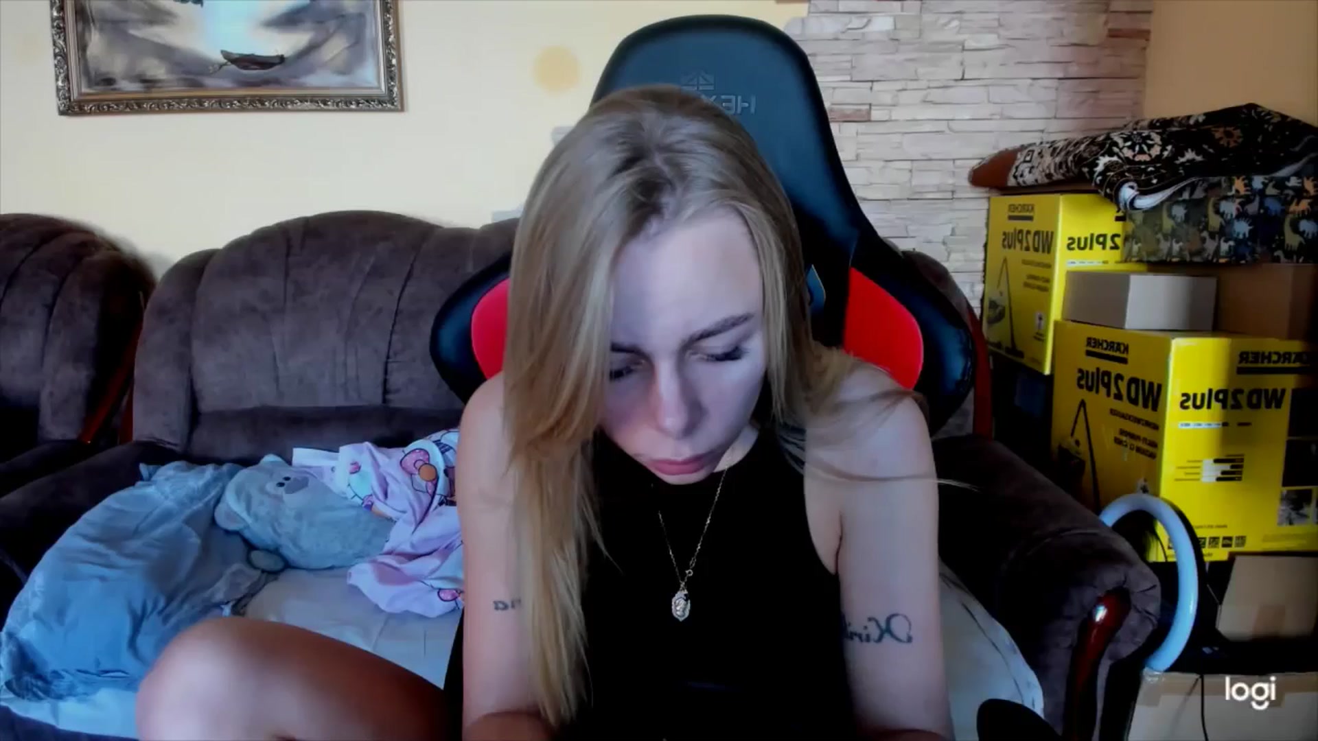 Gallery image thumbnail from YourPupsik's myfreecams stream on, 11/26/2024, 09:42 image 11 of 20