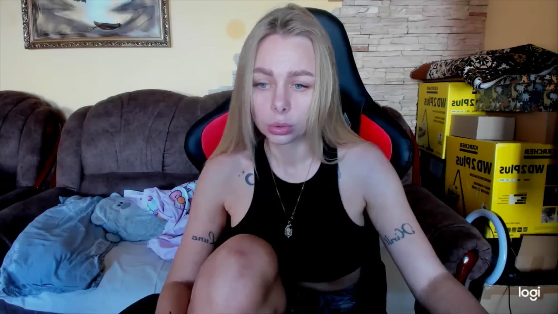 Gallery image thumbnail from YourPupsik's myfreecams stream on, 11/26/2024, 09:42 image 12 of 20