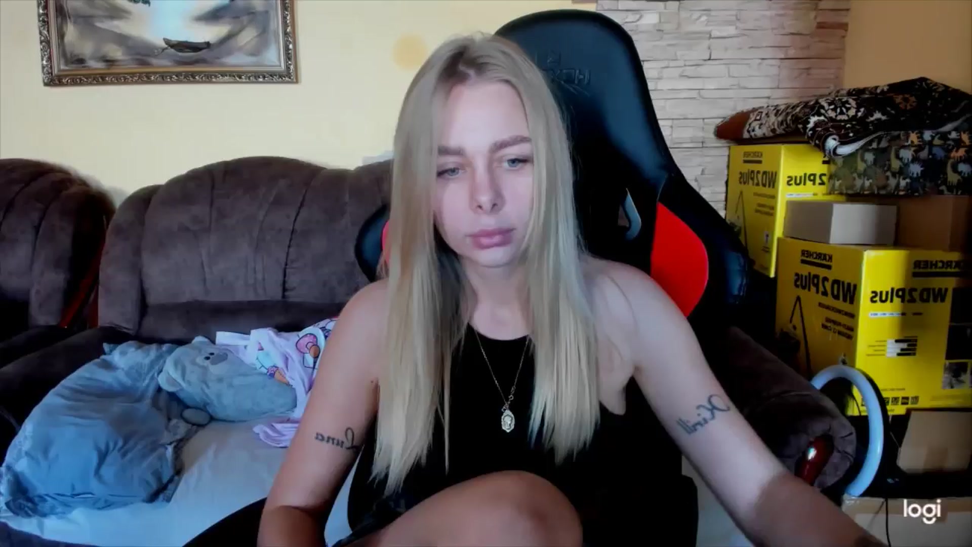 Gallery image thumbnail from YourPupsik's myfreecams stream on, 11/26/2024, 11:03 image 1 of 20