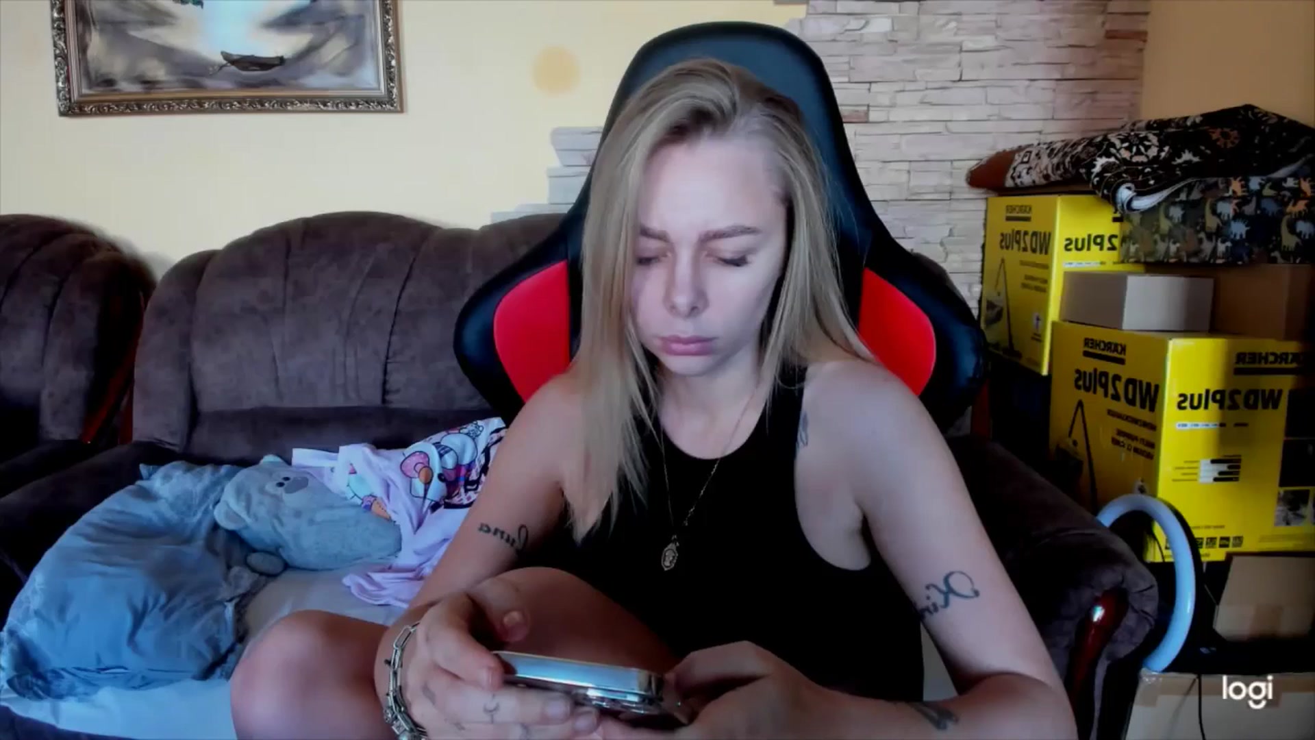 Gallery image thumbnail from YourPupsik's myfreecams stream on, 11/26/2024, 11:03 image 3 of 20