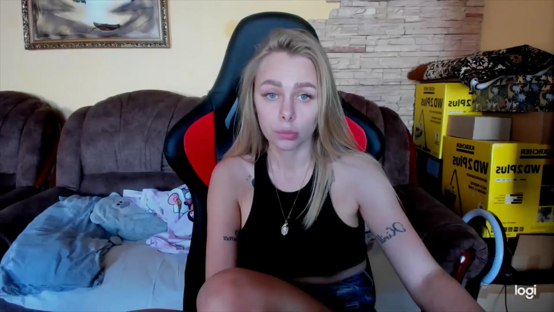 Gallery image thumbnail from YourPupsik's myfreecams stream on, 11/26/2024, 11:03 image 19 of 20