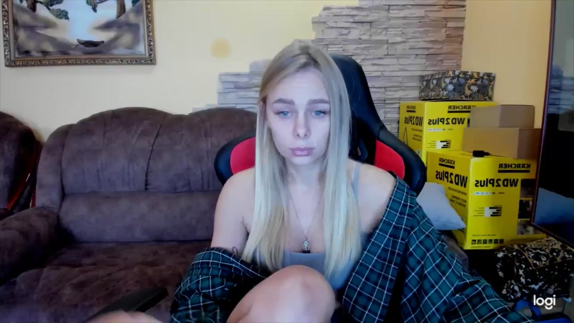 Gallery image thumbnail from YourPupsik's myfreecams stream on, 11/29/2024, 10:10 image 12 of 20