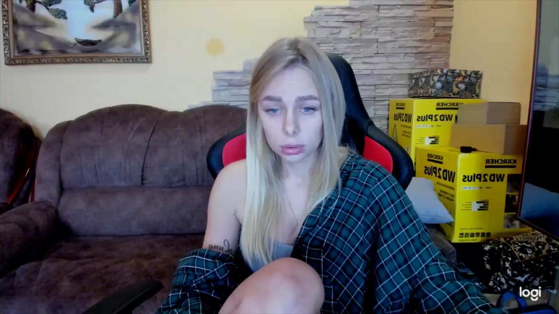 Gallery image thumbnail from YourPupsik's myfreecams stream on, 11/29/2024, 10:10 image 7 of 20