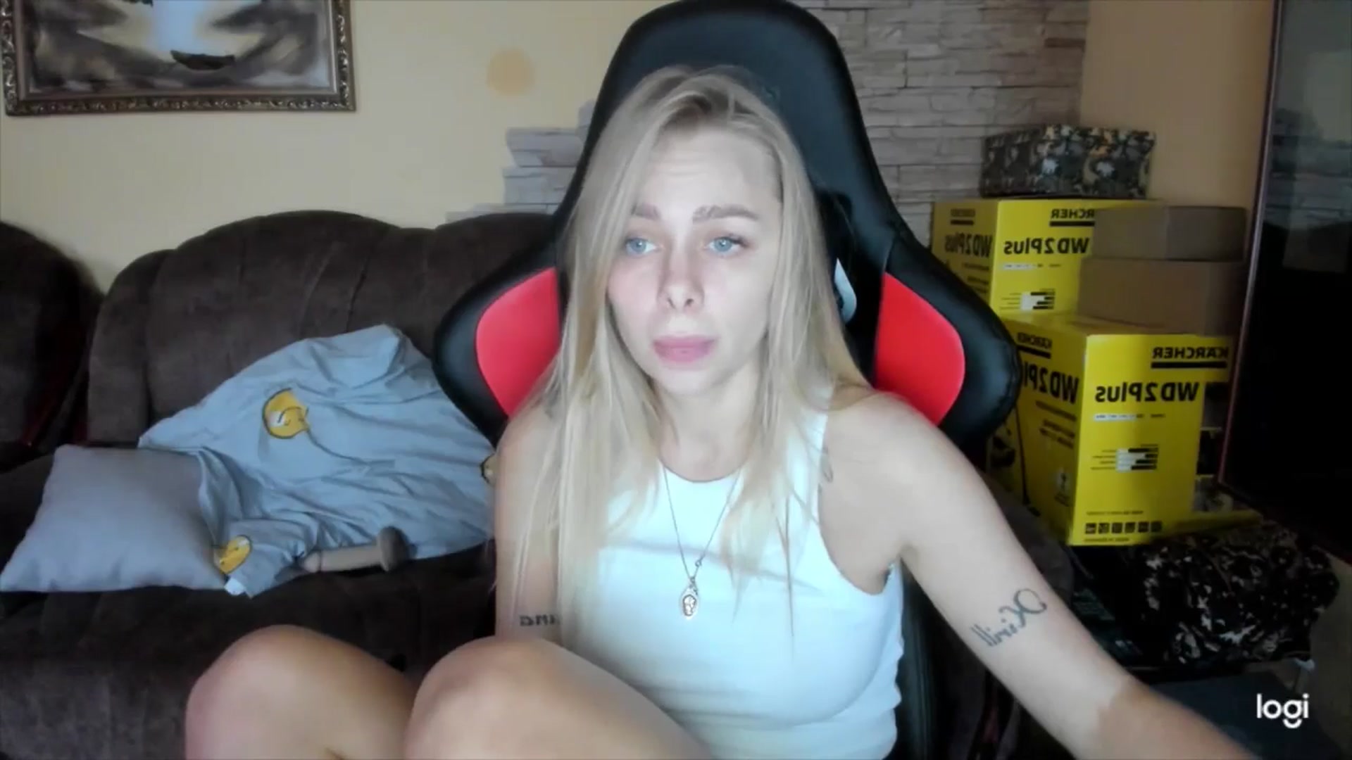 Gallery image thumbnail from YourPupsik's myfreecams stream on, 12/02/2024, 13:46 image 20 of 20