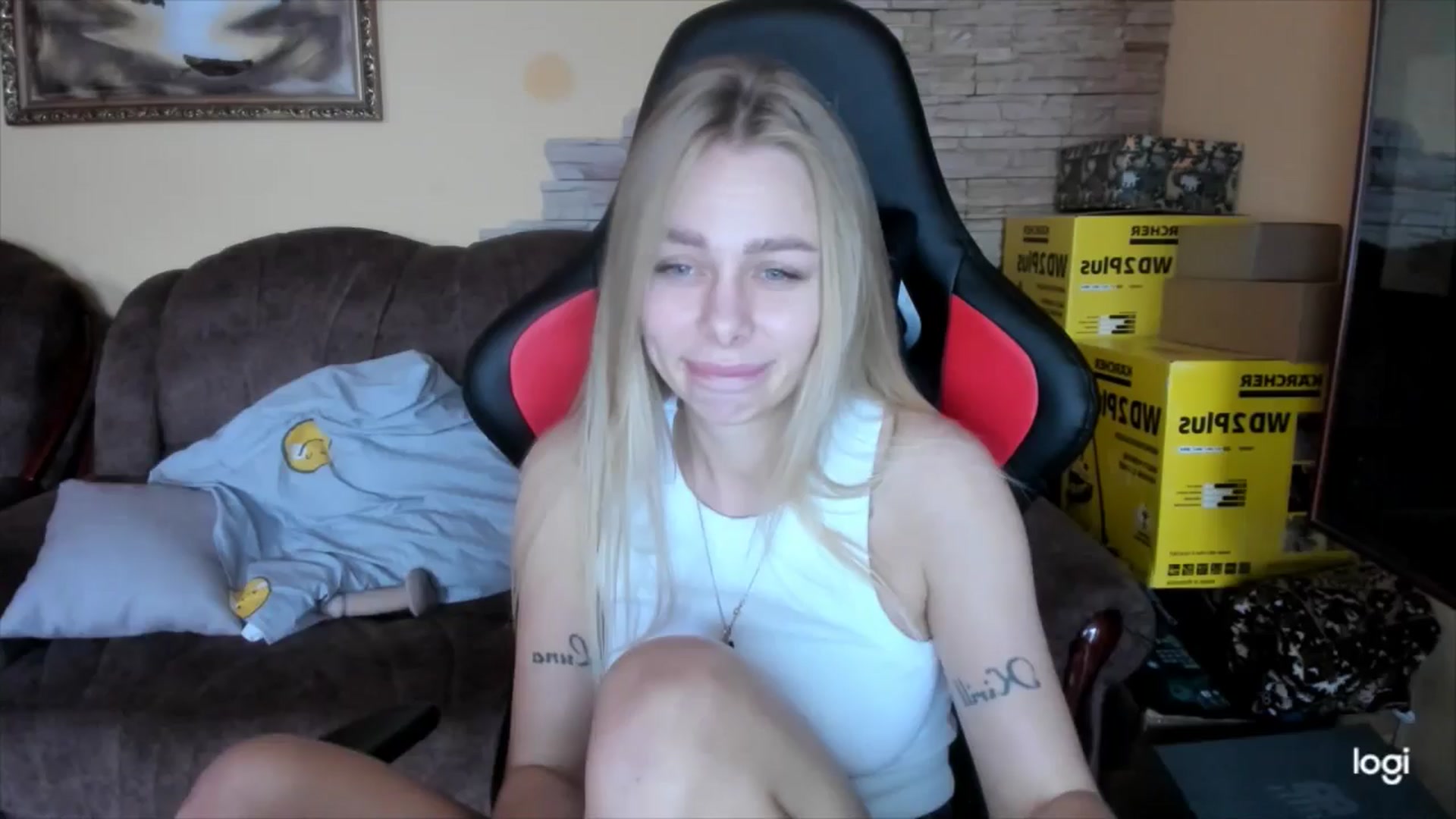 Gallery image thumbnail from YourPupsik's myfreecams stream on, 12/02/2024, 13:46 image 1 of 20