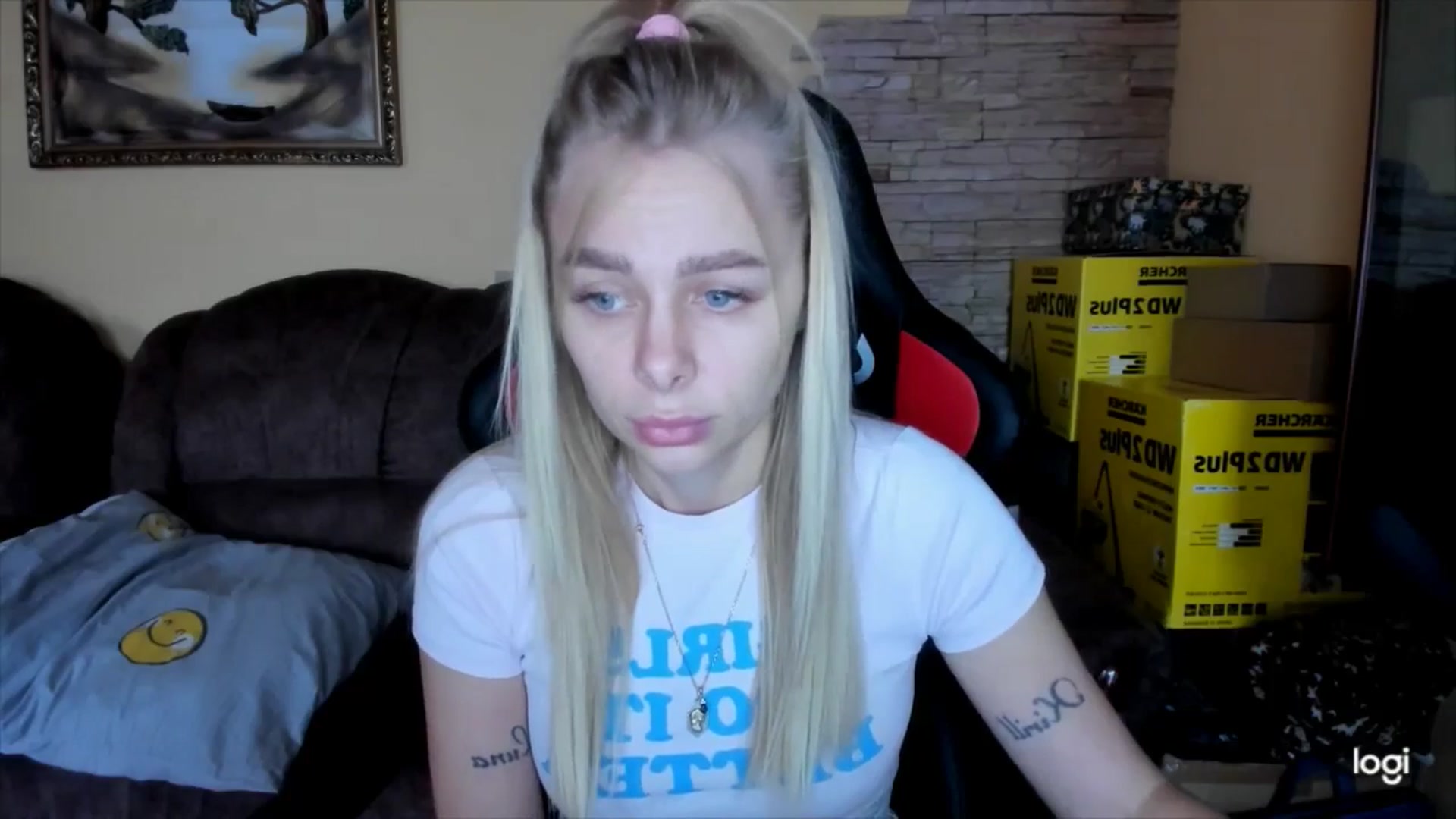 Gallery image thumbnail from YourPupsik's myfreecams stream on, 12/03/2024, 11:30 image 3 of 20