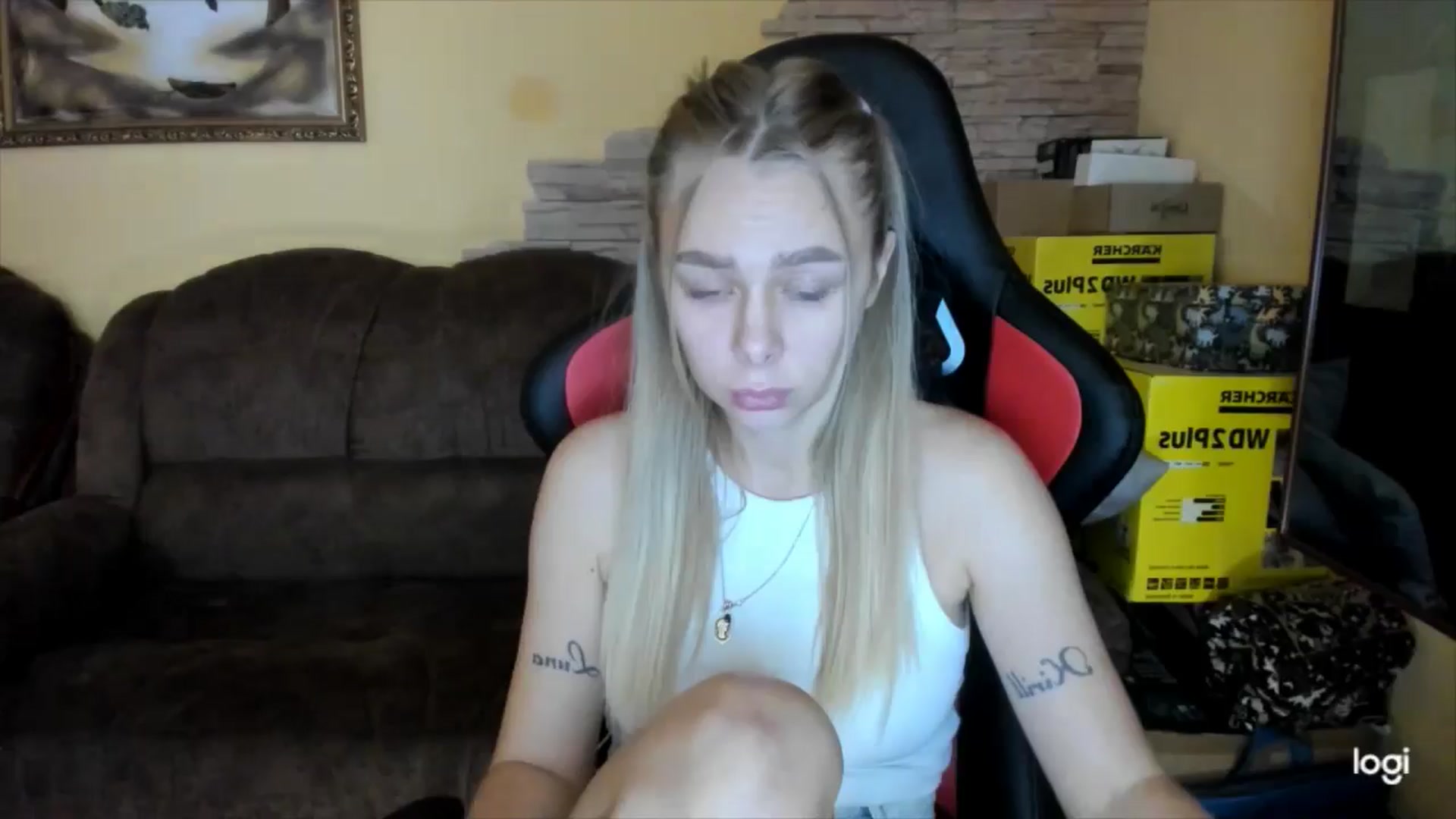 Gallery image thumbnail from YourPupsik's myfreecams stream on, 12/09/2024, 13:59 image 16 of 20