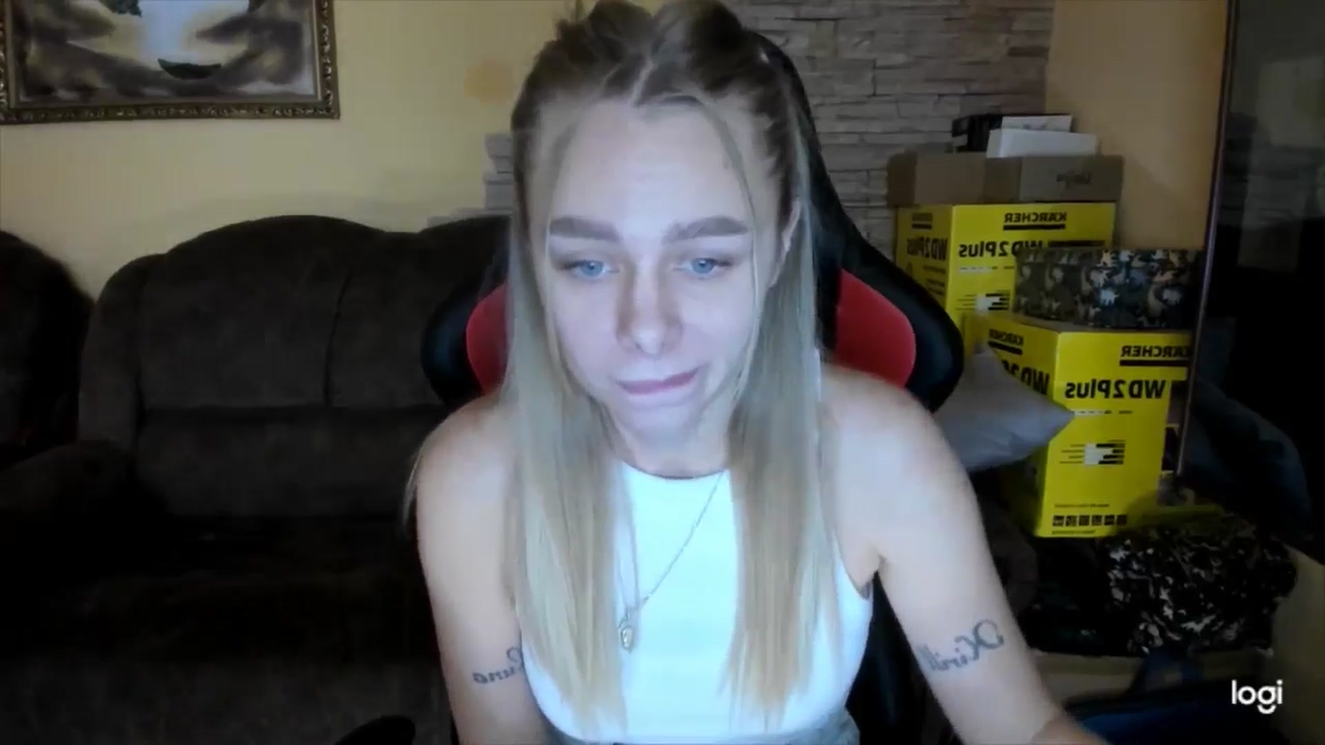 Gallery image thumbnail from YourPupsik's myfreecams stream on, 12/09/2024, 13:59 image 12 of 20