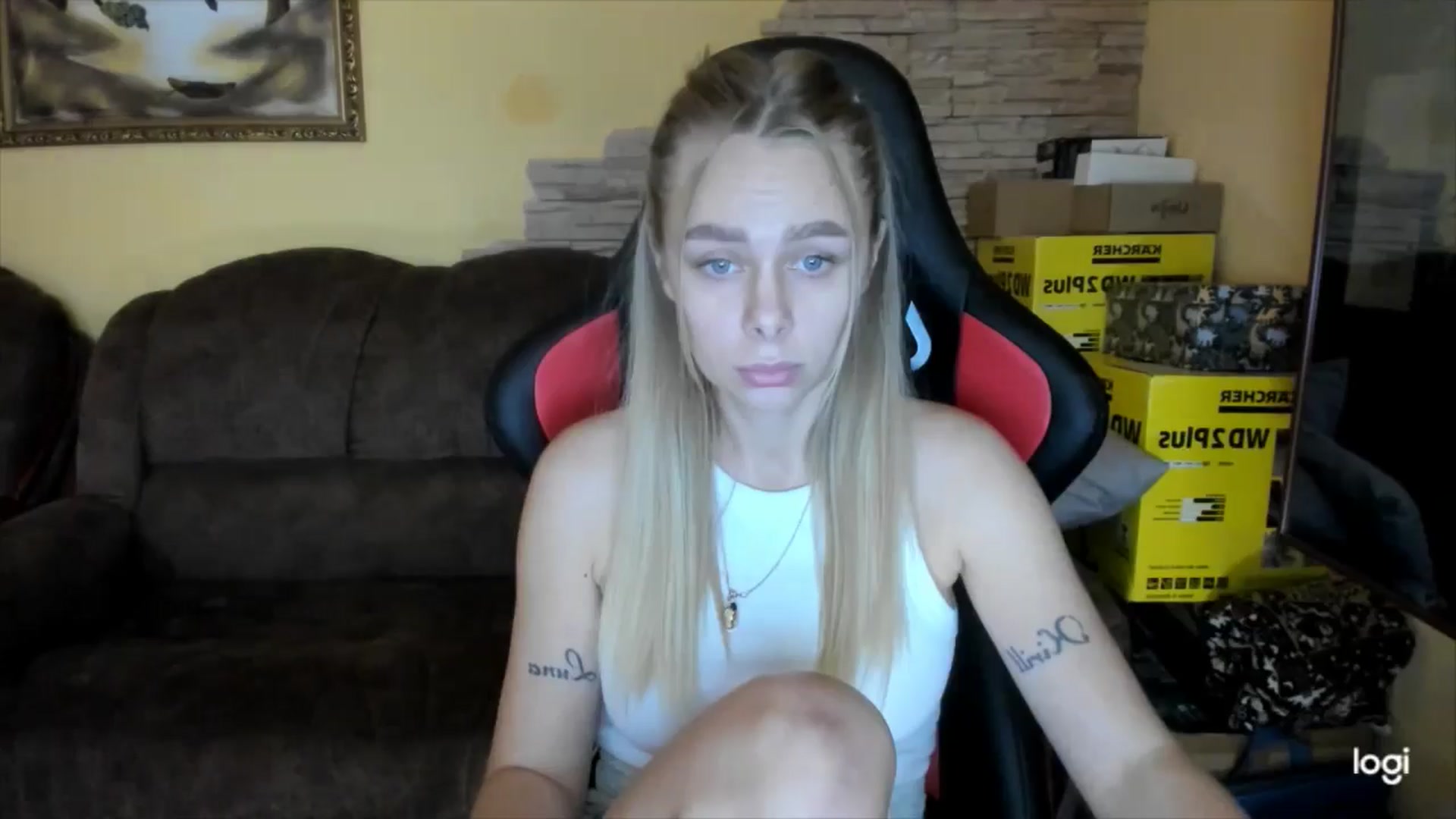 Gallery image thumbnail from YourPupsik's myfreecams stream on, 12/09/2024, 13:59 image 15 of 20