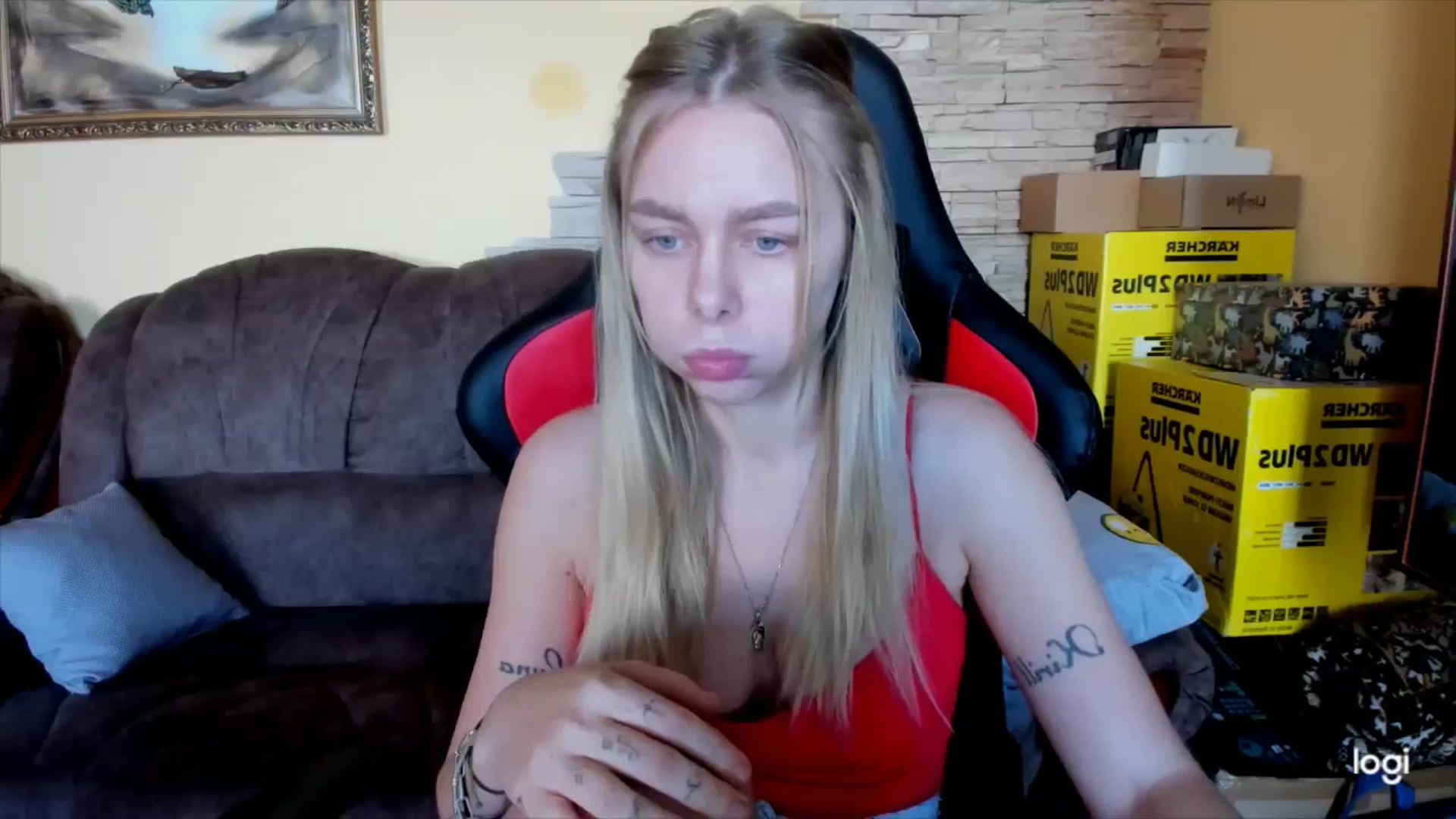 Gallery image thumbnail from YourPupsik's myfreecams stream on, 12/14/2024, 11:38 image 13 of 20