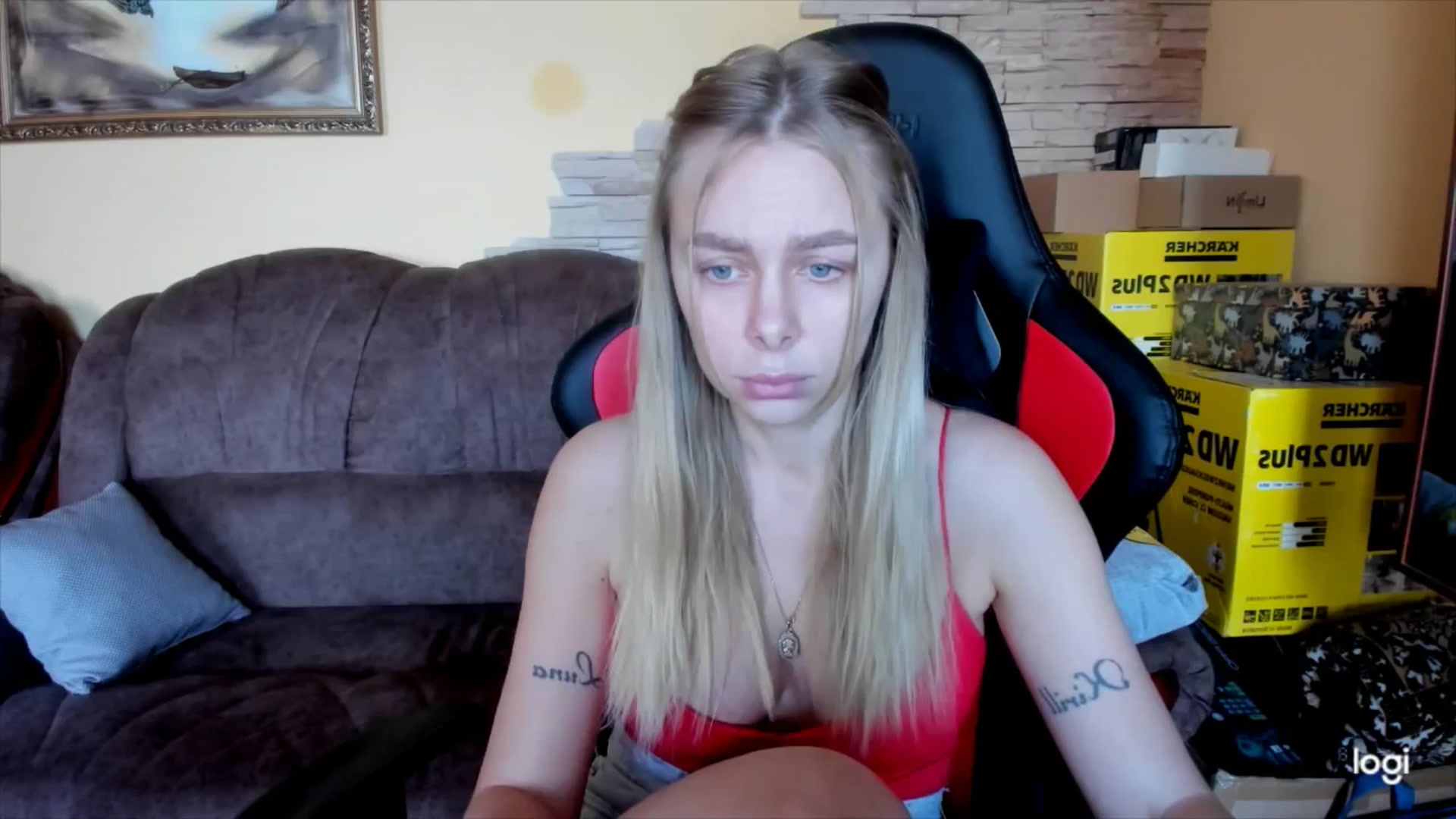 Gallery image thumbnail from YourPupsik's myfreecams stream on, 12/14/2024, 11:38 image 17 of 20