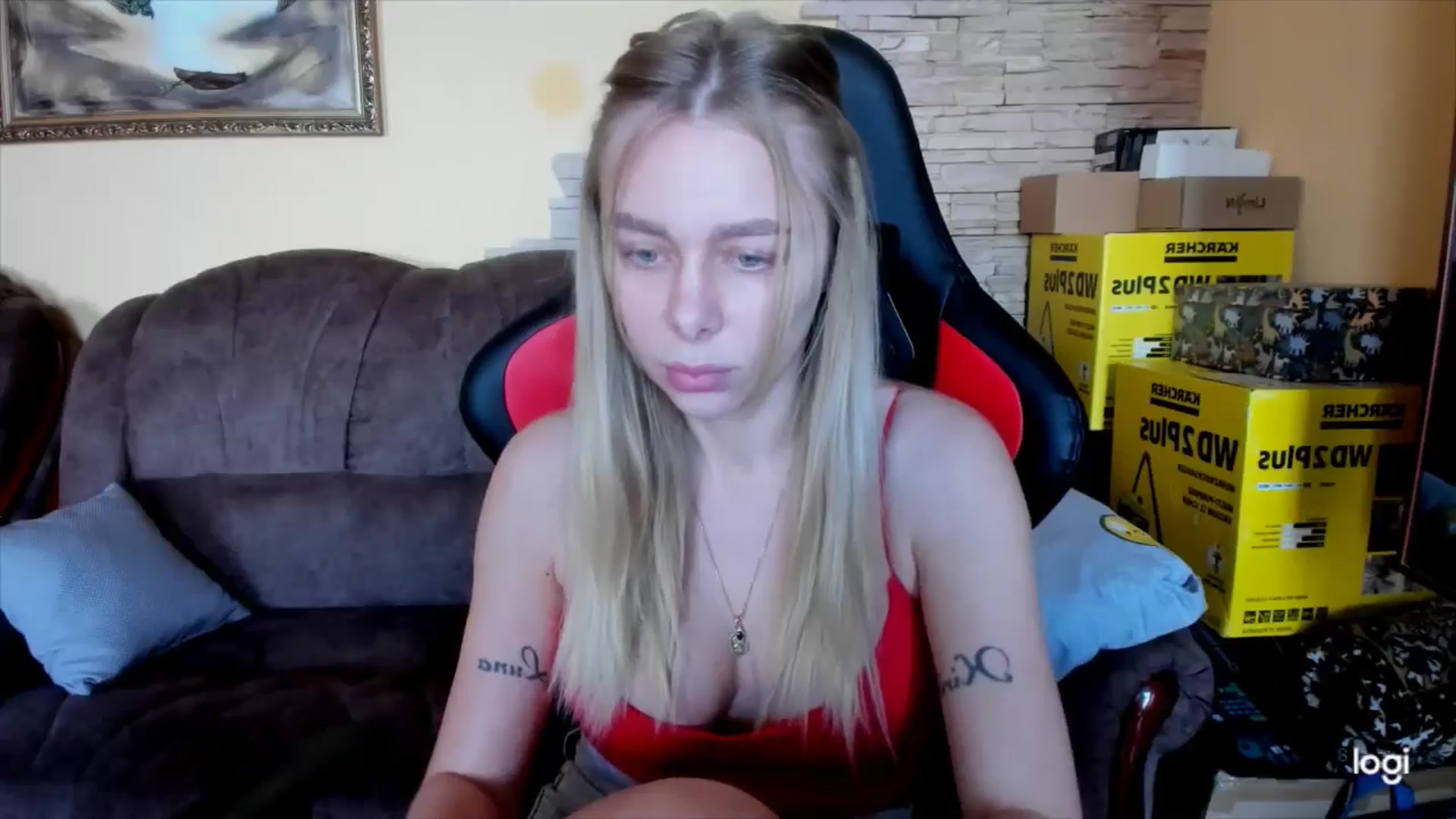 Gallery image thumbnail from YourPupsik's myfreecams stream on, 12/14/2024, 11:38 image 9 of 20