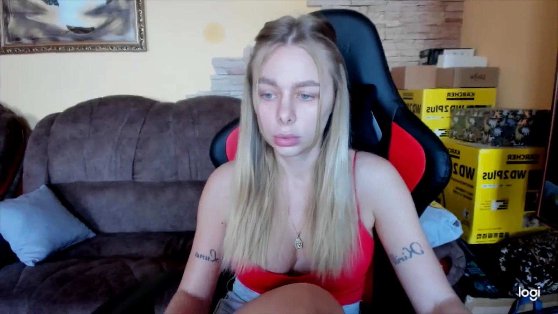 Gallery image thumbnail from YourPupsik's myfreecams stream on, 12/14/2024, 11:38 image 15 of 20