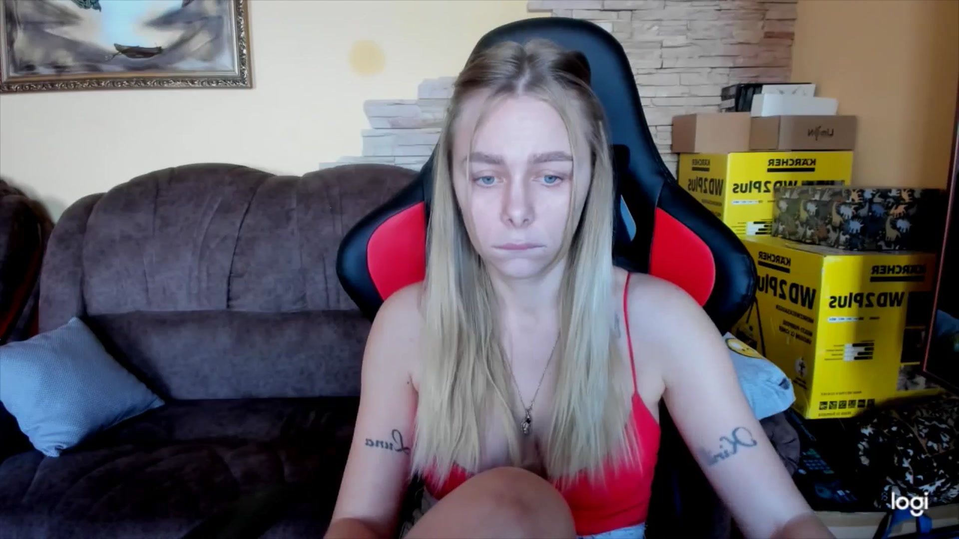 Gallery image thumbnail from YourPupsik's myfreecams stream on, 12/14/2024, 11:59 image 7 of 20