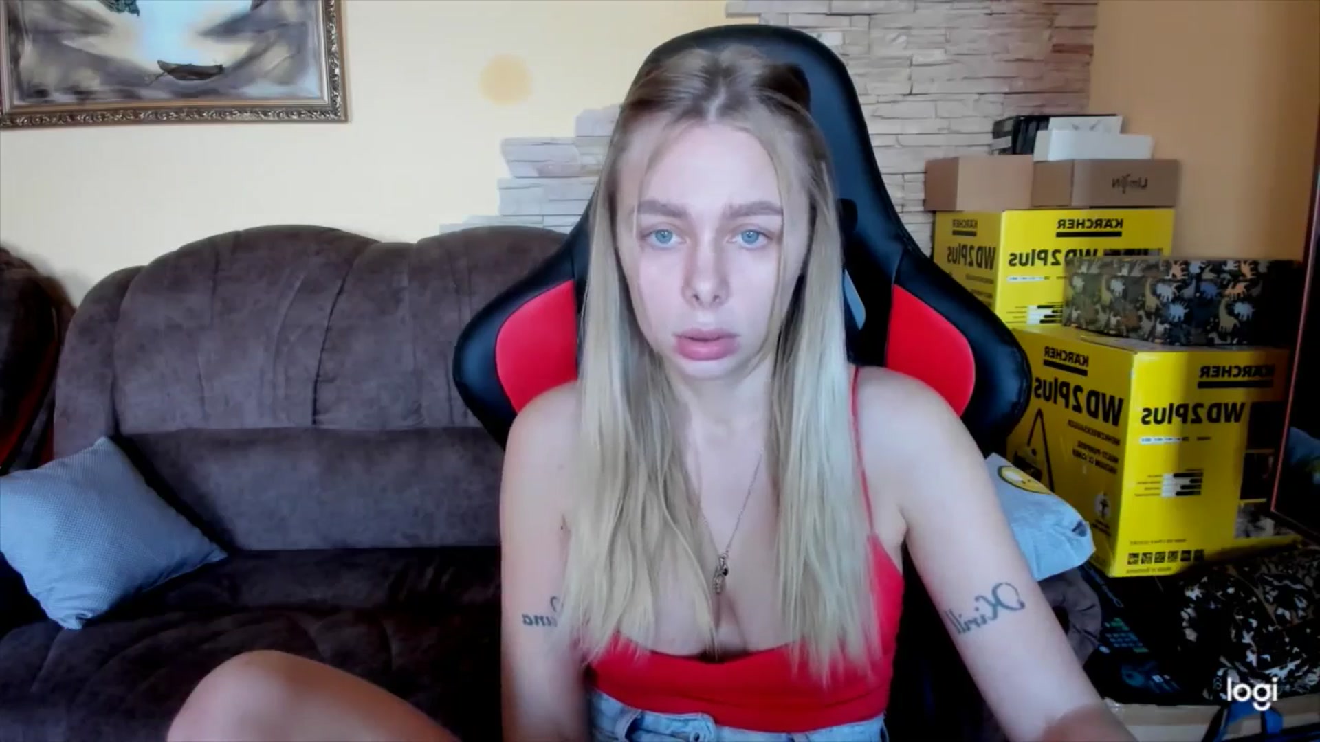 Gallery image thumbnail from YourPupsik's myfreecams stream on, 12/14/2024, 11:59 image 2 of 20