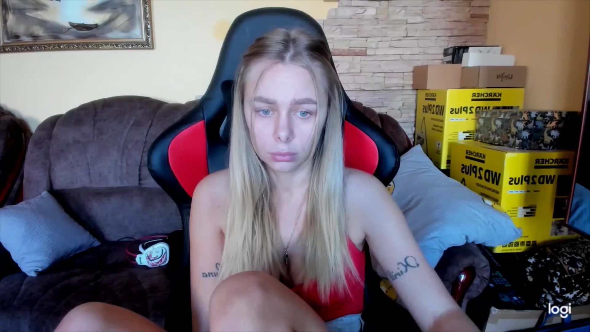Gallery image thumbnail from YourPupsik's myfreecams stream on, 12/14/2024, 13:21 image 8 of 20