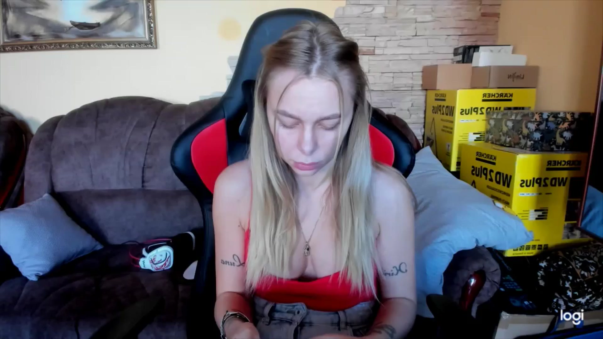 Gallery image thumbnail from YourPupsik's myfreecams stream on, 12/14/2024, 13:21 image 1 of 20