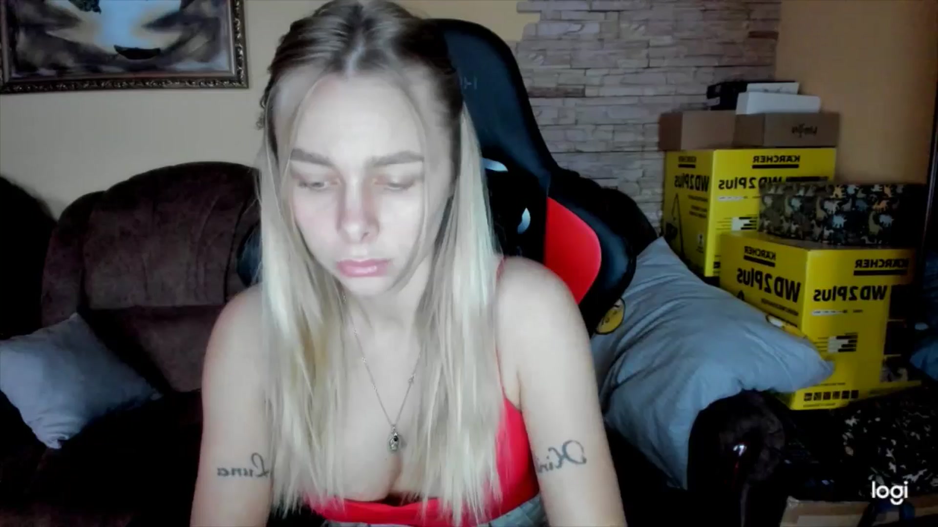 Gallery image thumbnail from YourPupsik's myfreecams stream on, 12/14/2024, 14:13 image 17 of 20