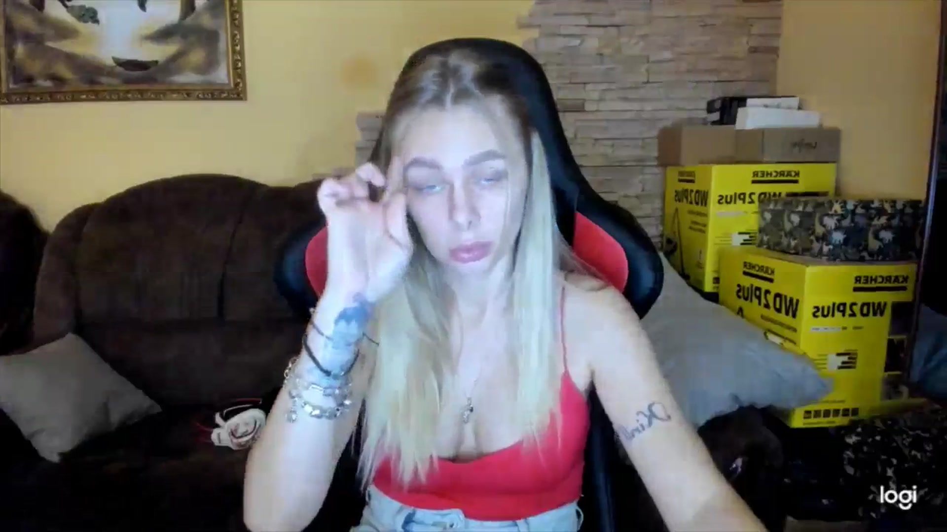 Gallery image thumbnail from YourPupsik's myfreecams stream on, 12/14/2024, 14:46 image 5 of 20
