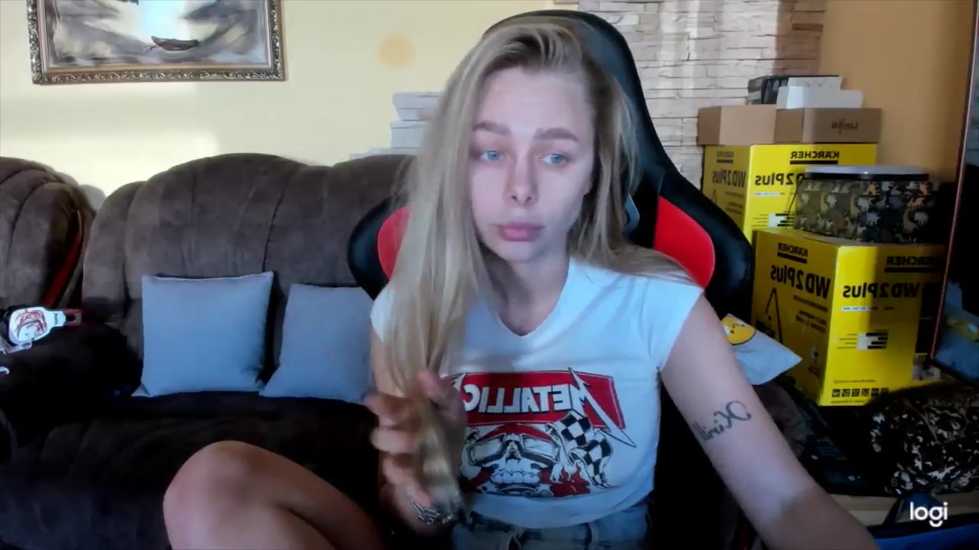 Gallery image thumbnail from YourPupsik's myfreecams stream on, 12/19/2024, 09:49 image 19 of 20