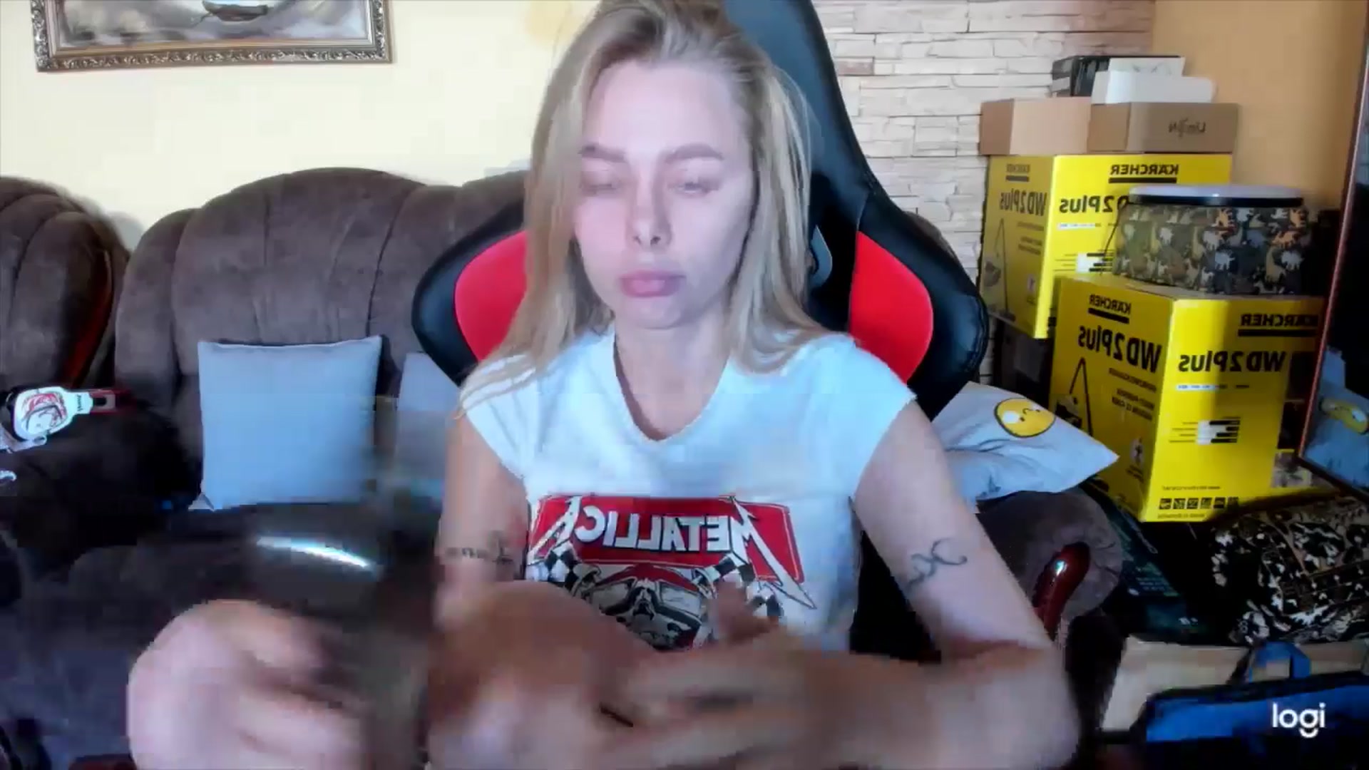 Gallery image thumbnail from YourPupsik's myfreecams stream on, 12/19/2024, 09:49 image 11 of 20