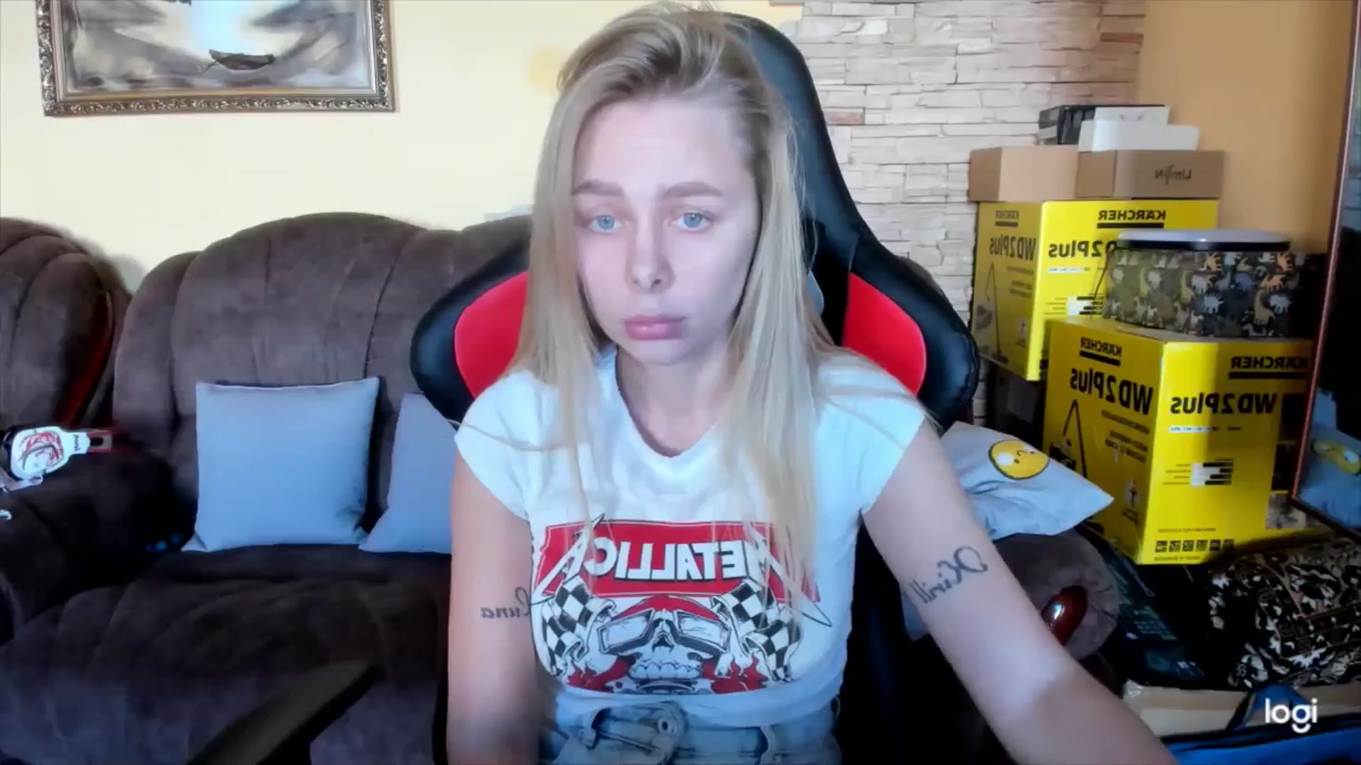 Gallery image thumbnail from YourPupsik's myfreecams stream on, 12/19/2024, 09:49 image 6 of 20