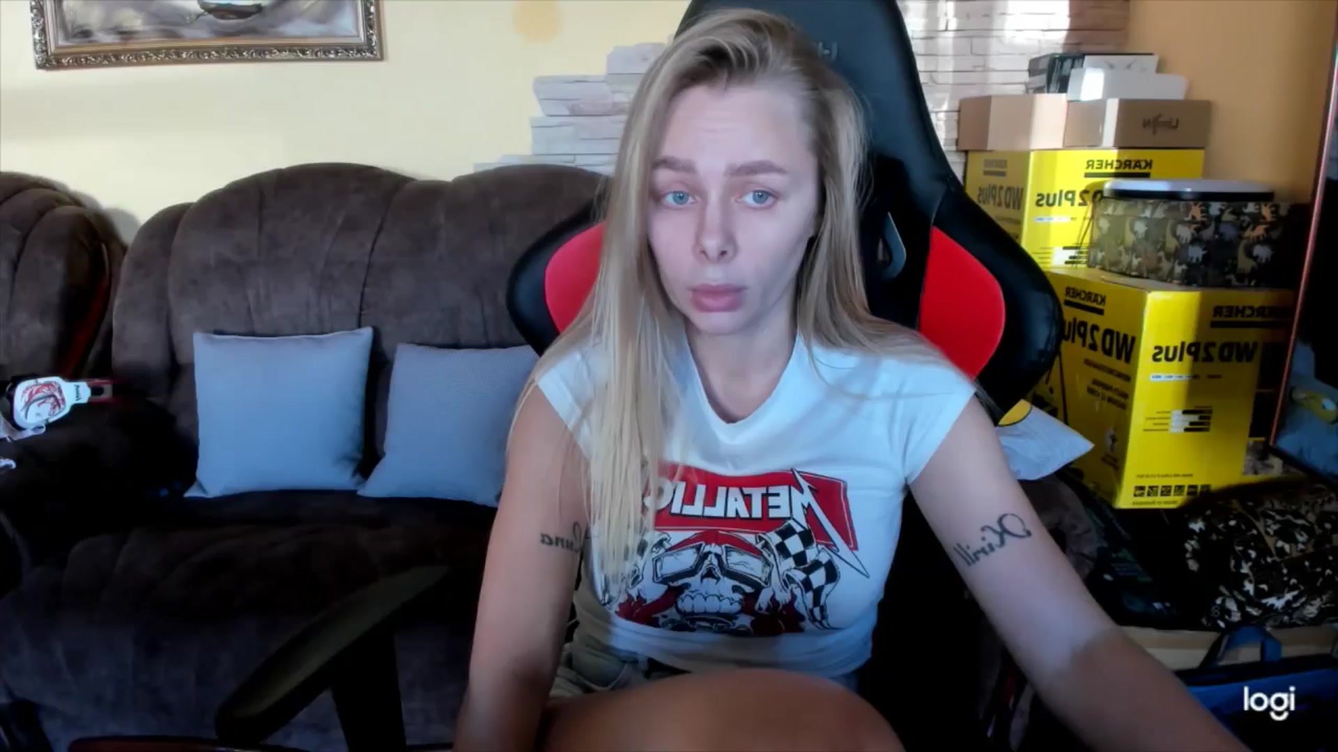 Gallery image thumbnail from YourPupsik's myfreecams stream on, 12/19/2024, 09:49 image 18 of 20
