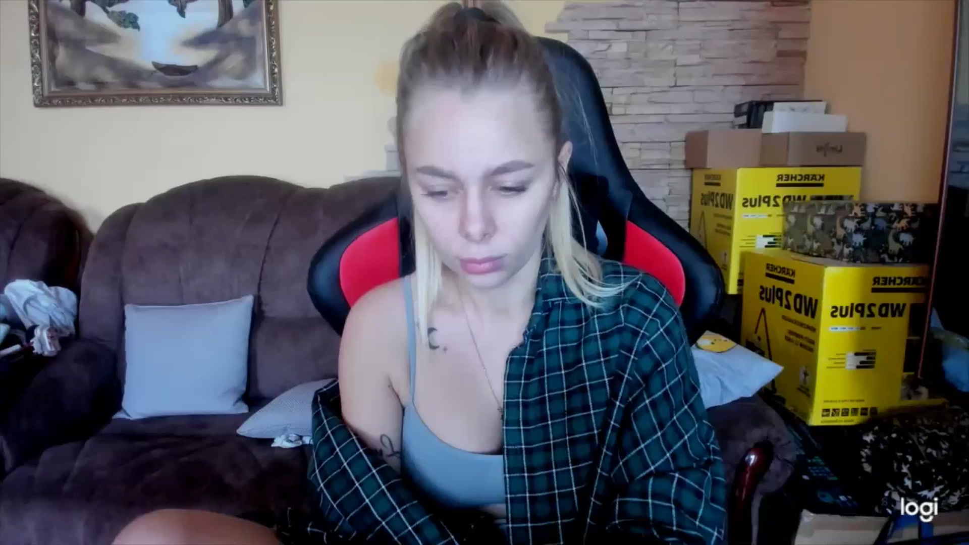 Gallery image thumbnail from YourPupsik's myfreecams stream on, 12/20/2024, 09:16 image 1 of 20