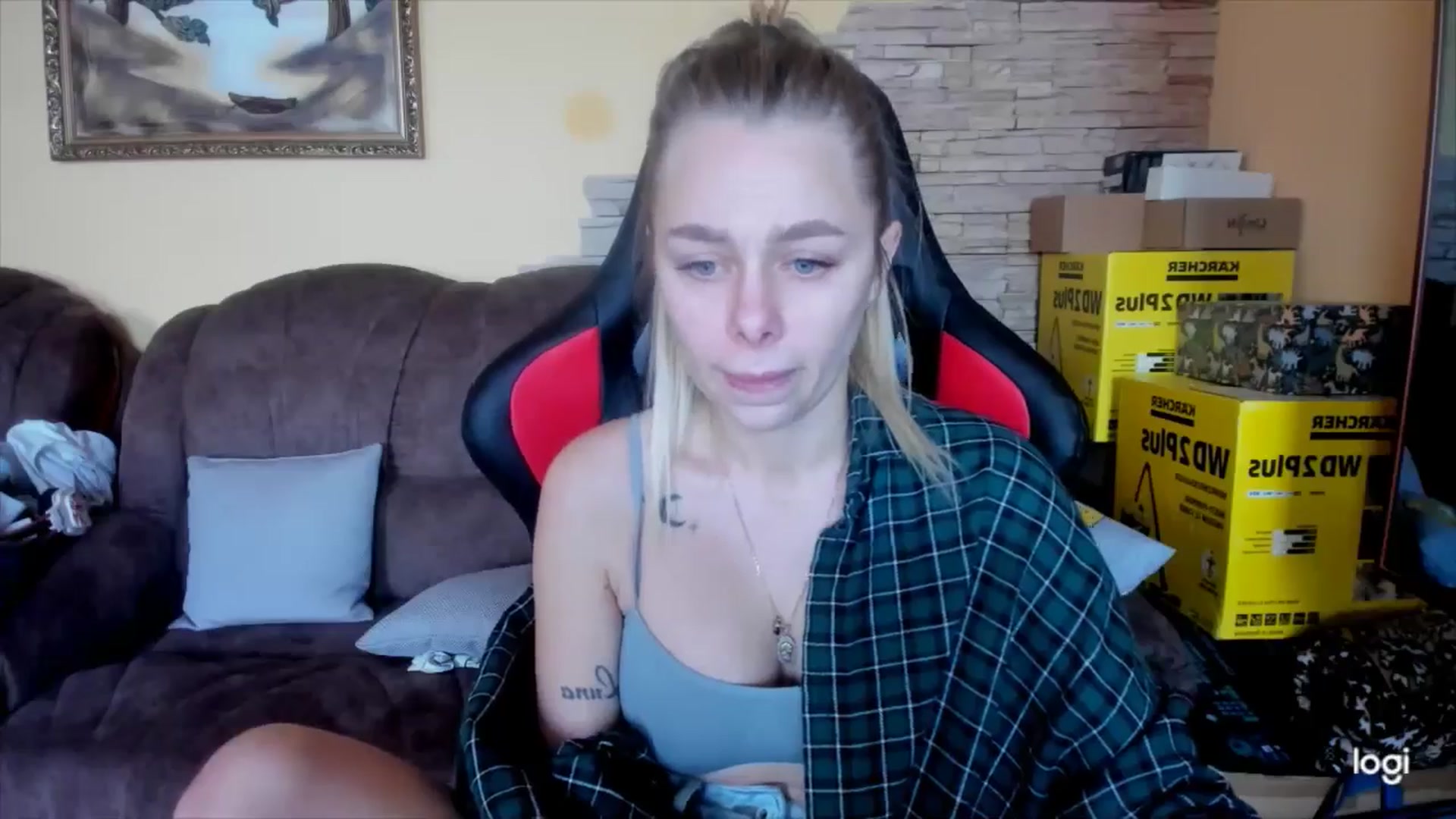 Gallery image thumbnail from YourPupsik's myfreecams stream on, 12/20/2024, 09:16 image 17 of 20