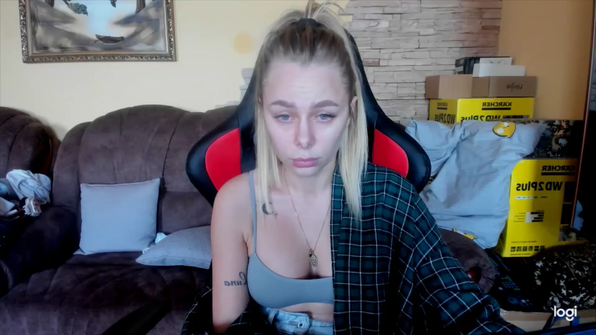 Gallery image thumbnail from YourPupsik's myfreecams stream on, 12/20/2024, 10:36 image 5 of 20