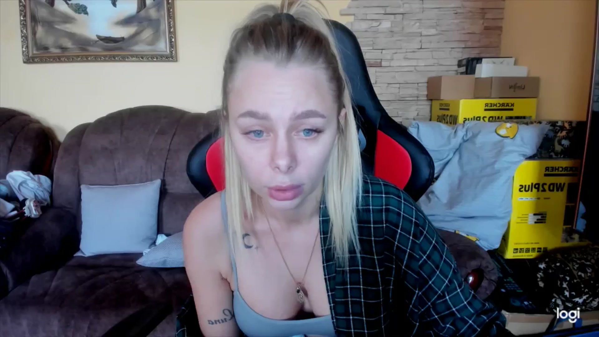 Gallery image thumbnail from YourPupsik's myfreecams stream on, 12/20/2024, 10:36 image 4 of 20