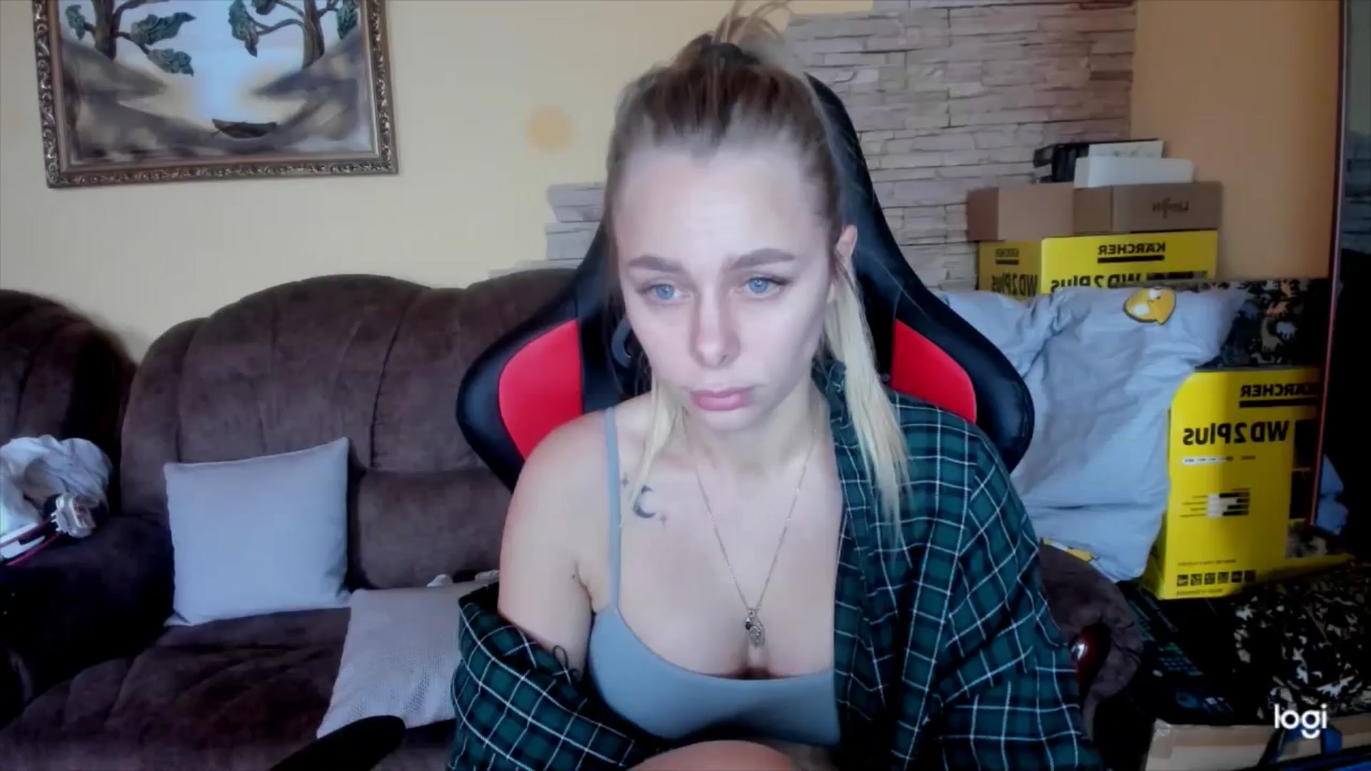 Gallery image thumbnail from YourPupsik's myfreecams stream on, 12/20/2024, 12:27 image 9 of 20