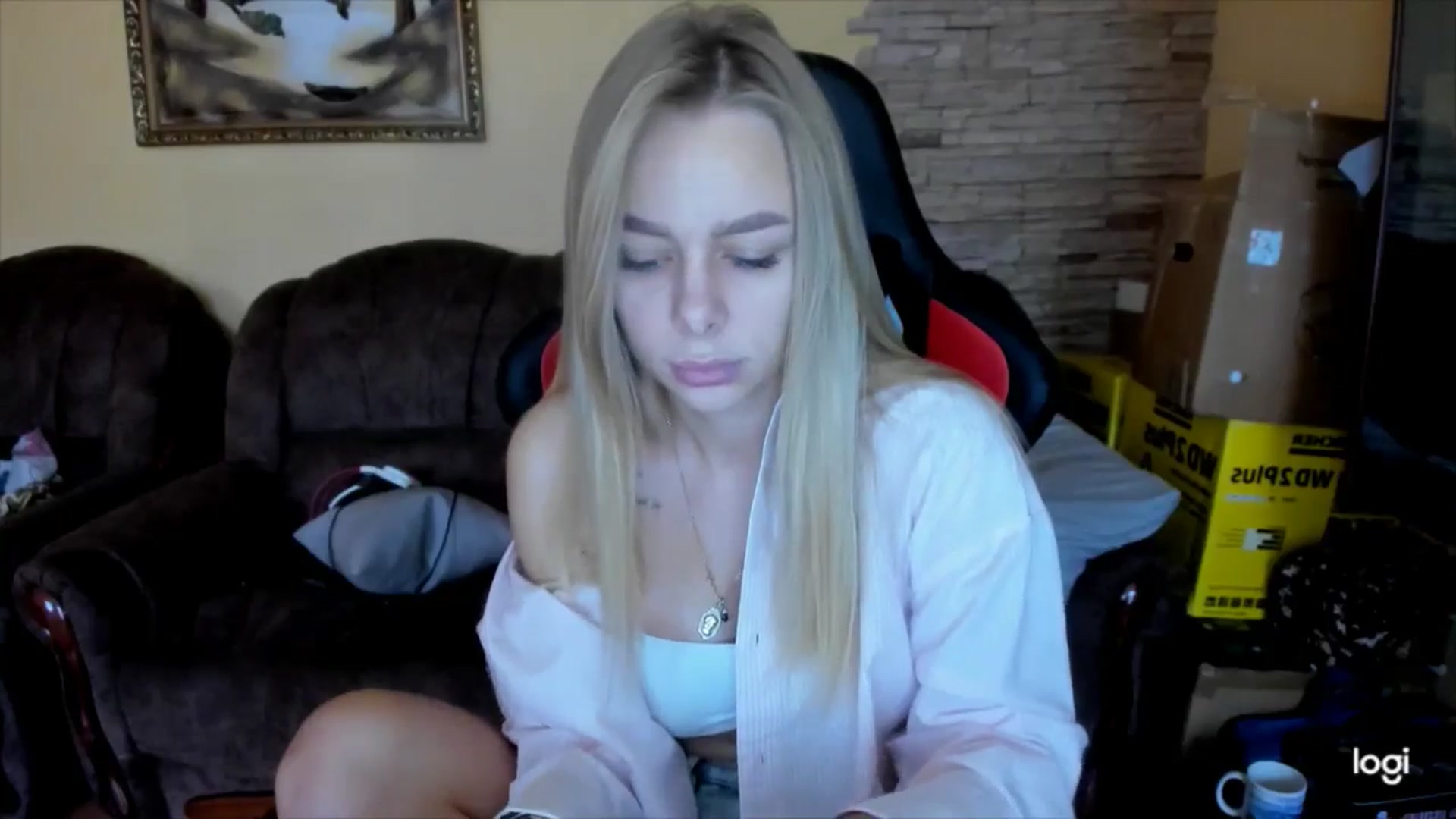 Gallery image thumbnail from YourPupsik's myfreecams stream on, 12/25/2024, 11:08 image 7 of 20