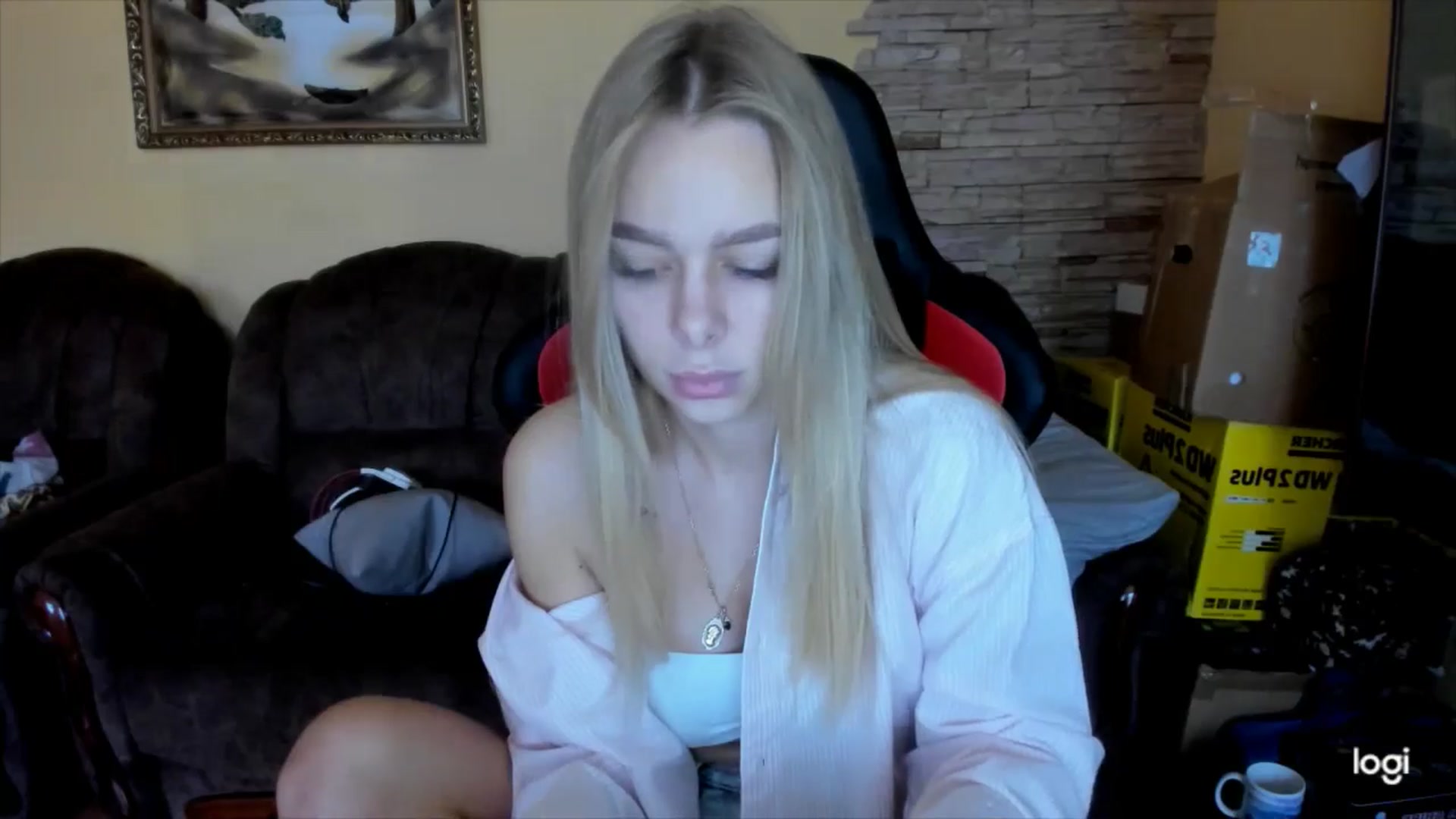 Gallery image thumbnail from YourPupsik's myfreecams stream on, 12/25/2024, 11:08 image 16 of 20