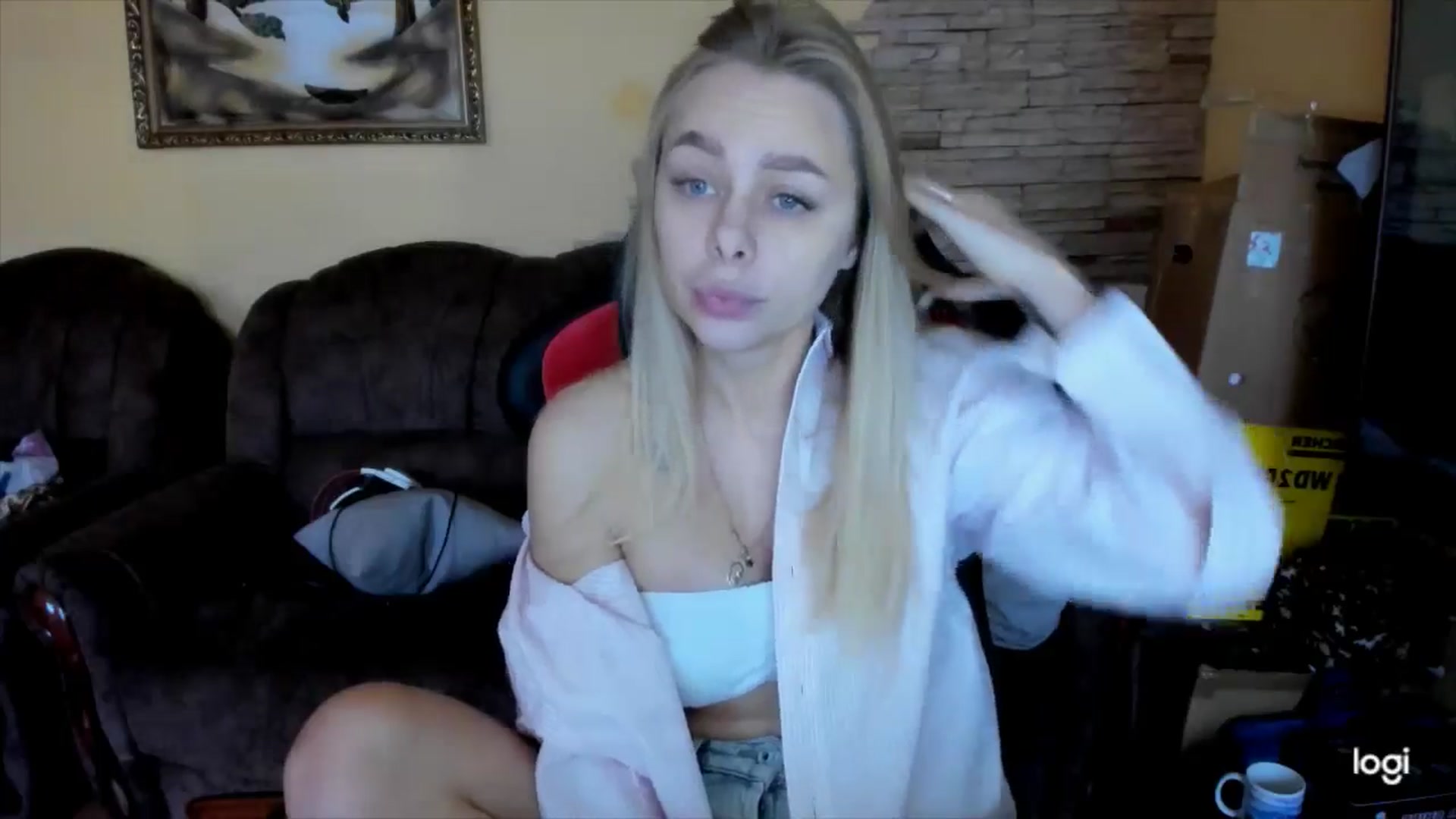 Gallery image thumbnail from YourPupsik's myfreecams stream on, 12/25/2024, 11:08 image 8 of 20