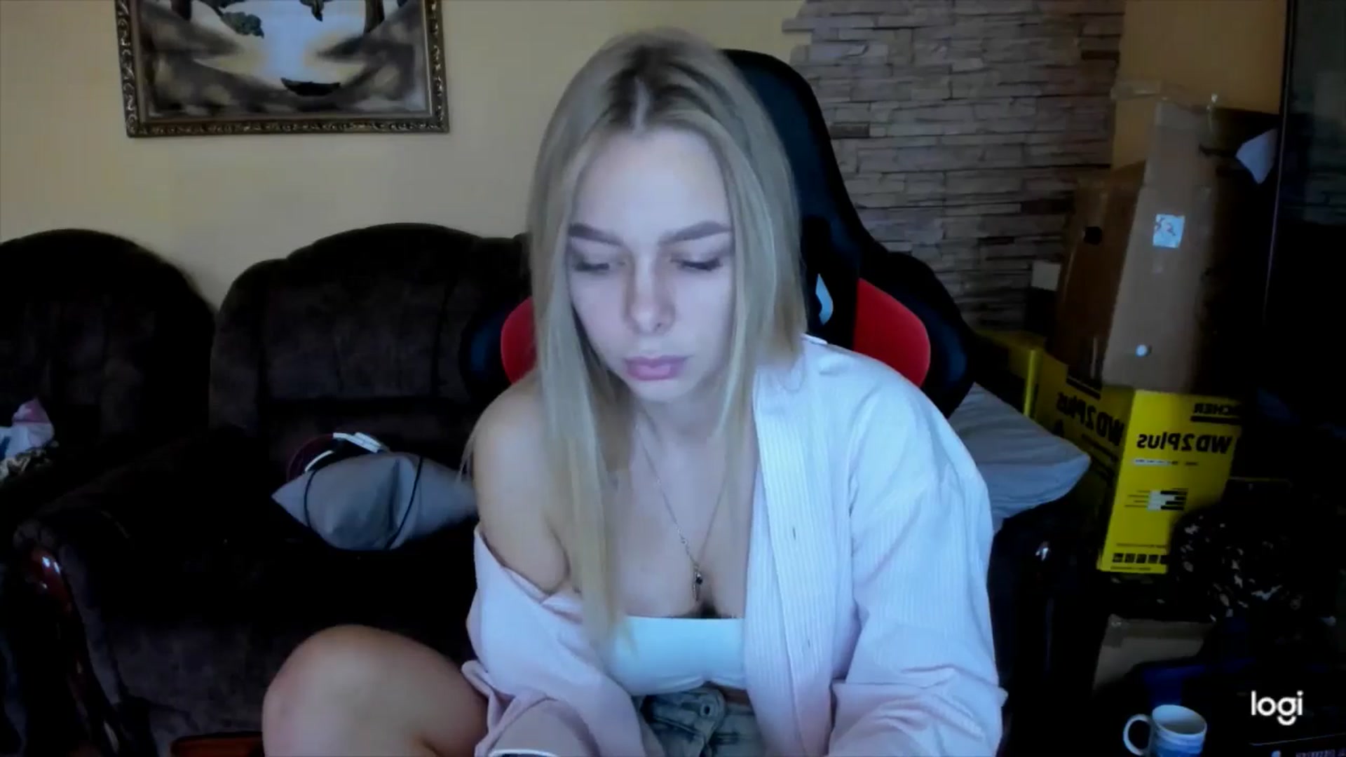 Gallery image thumbnail from YourPupsik's myfreecams stream on, 12/25/2024, 11:47 image 3 of 20