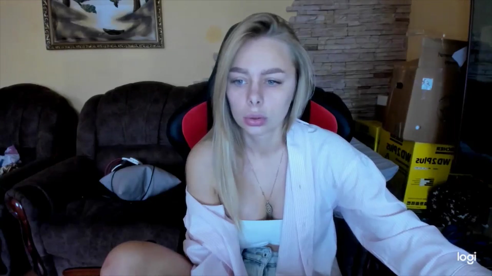 Gallery image thumbnail from YourPupsik's myfreecams stream on, 12/25/2024, 11:47 image 9 of 20